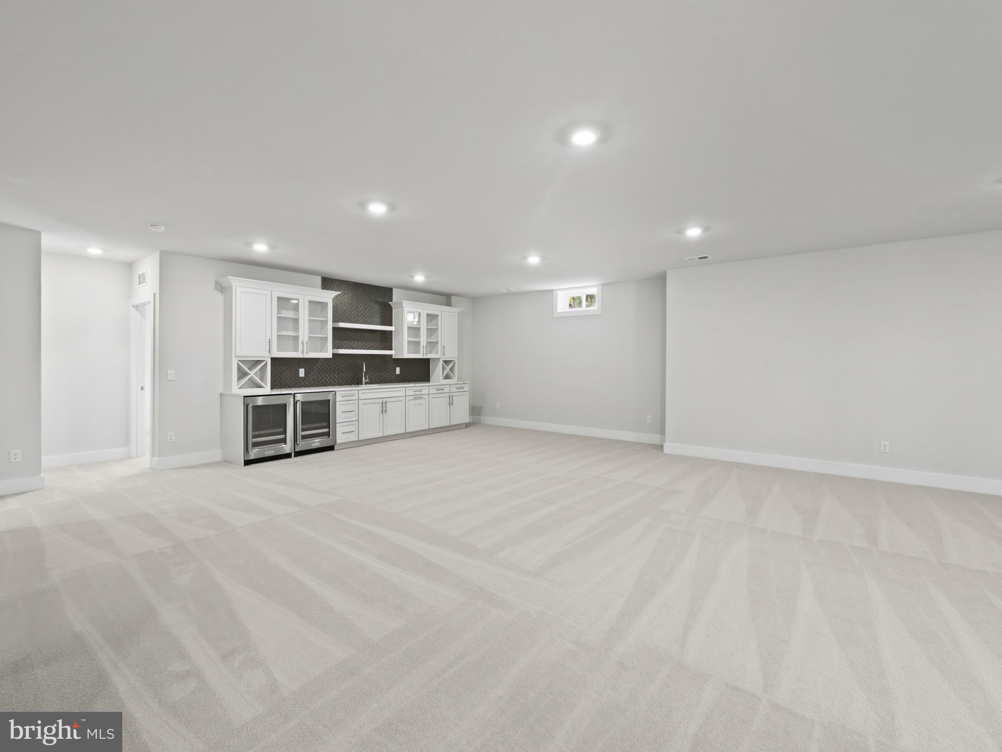 COLLINGWOOD CHASE - Residential