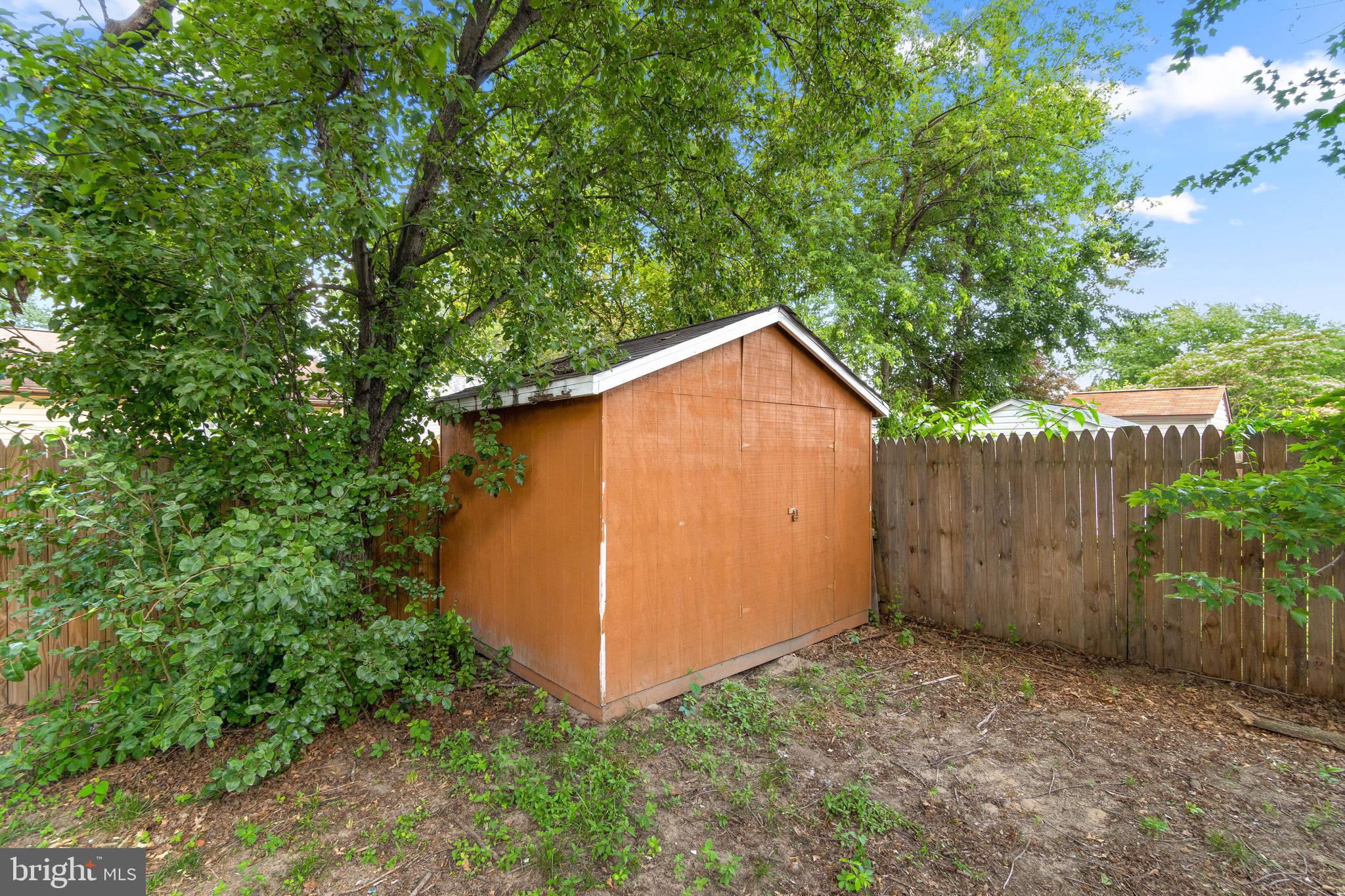 FREETOWN VILLAGE - Residential