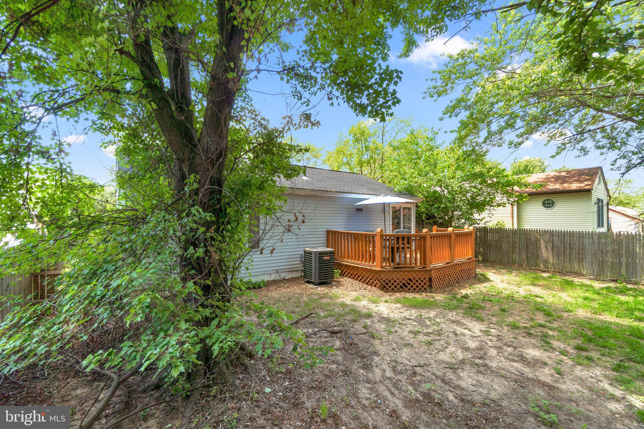 FREETOWN VILLAGE - Residential