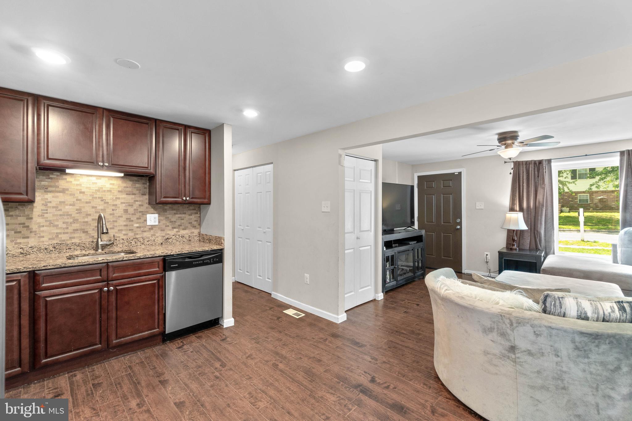 FREETOWN VILLAGE - Residential