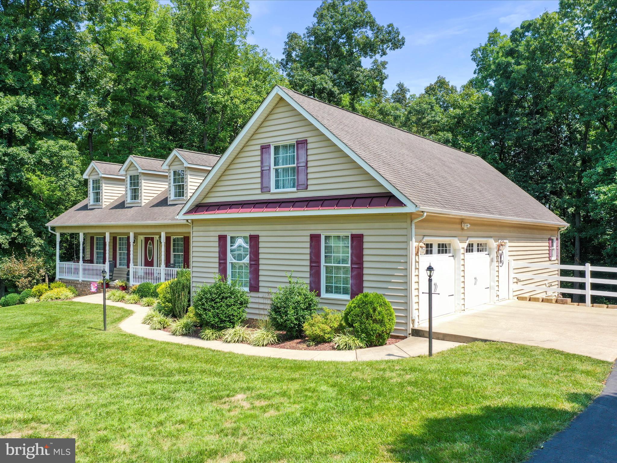 WILLOW RIDGE - Residential