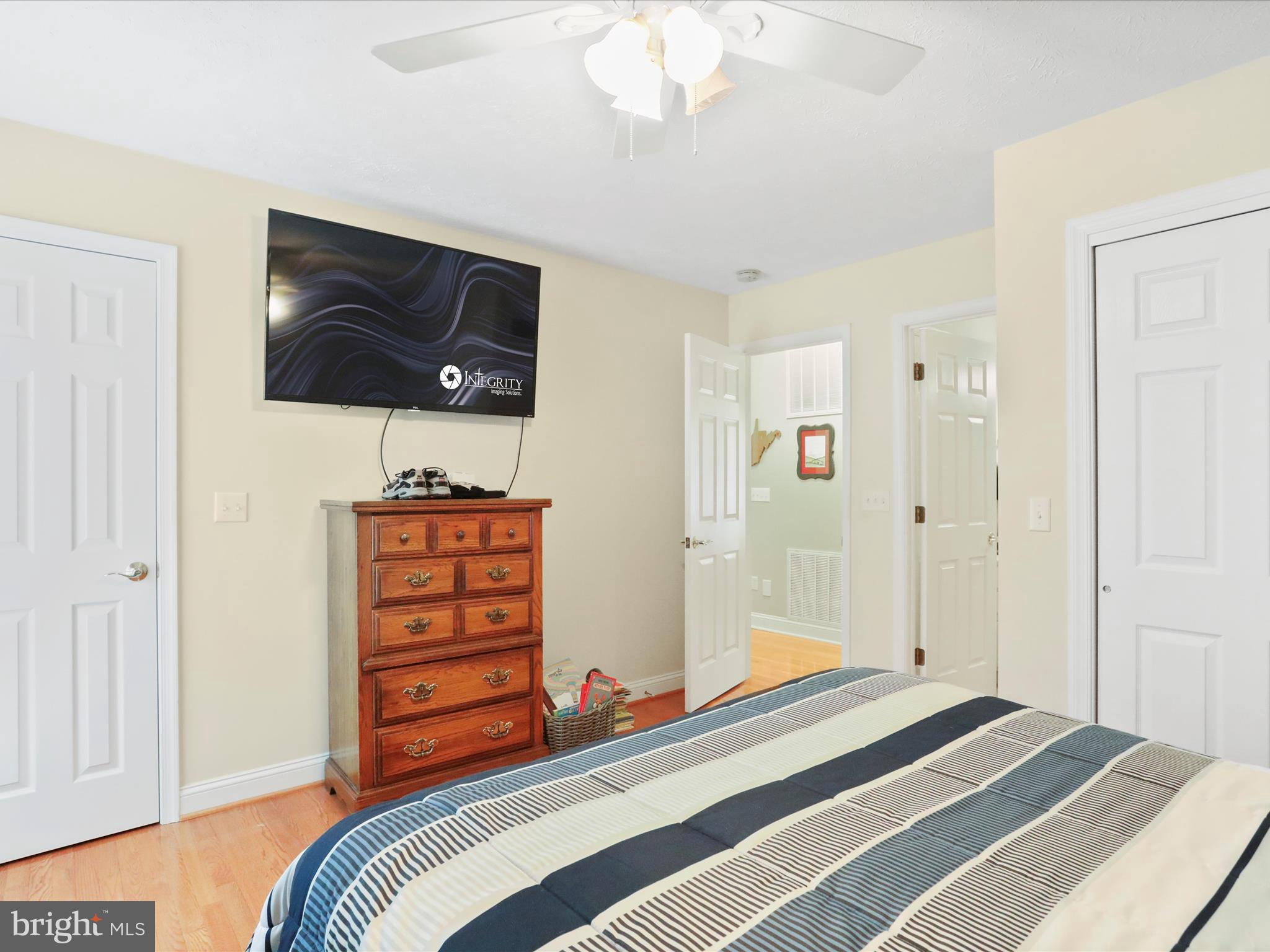 WILLOW RIDGE - Residential