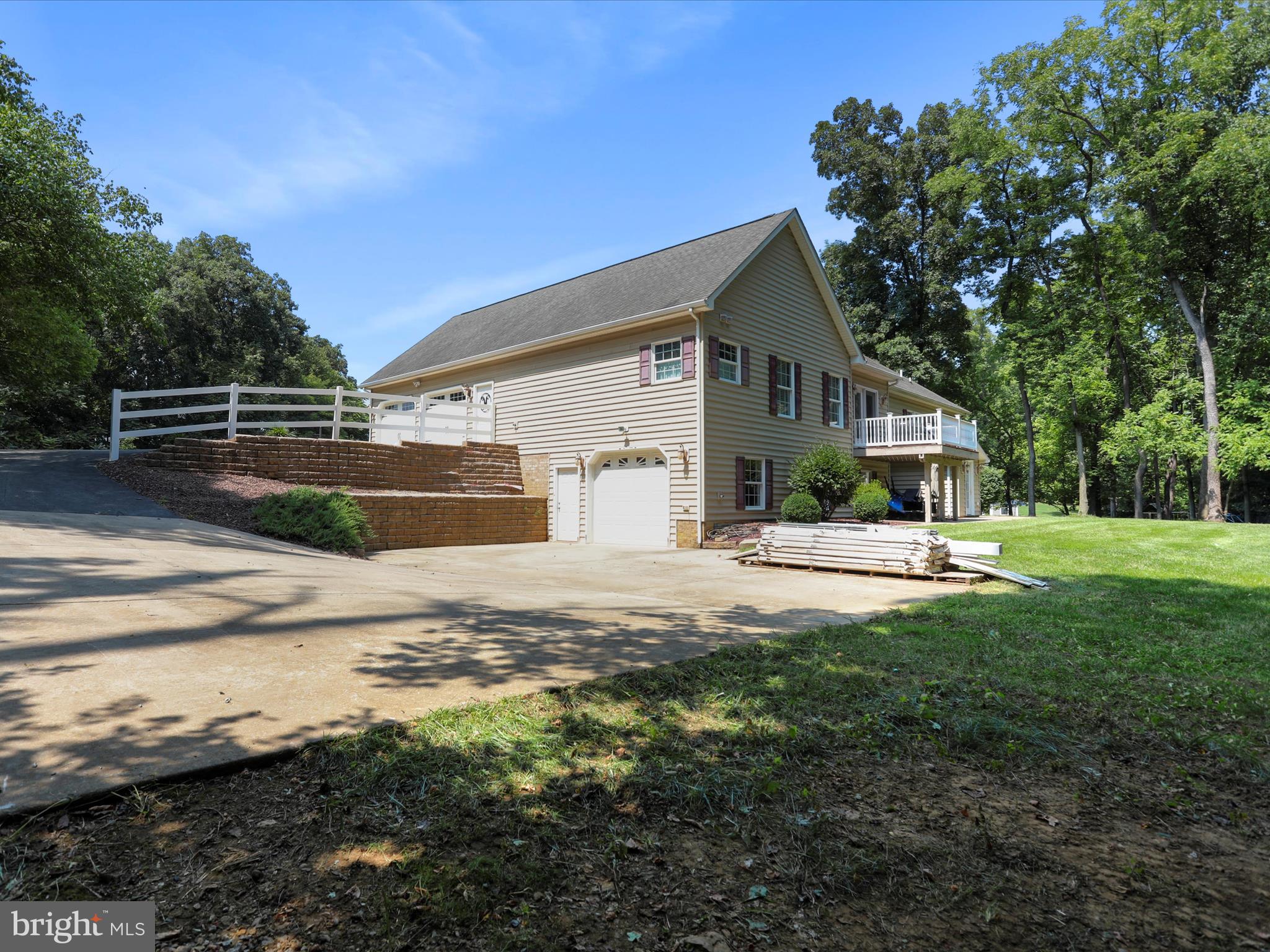 WILLOW RIDGE - Residential