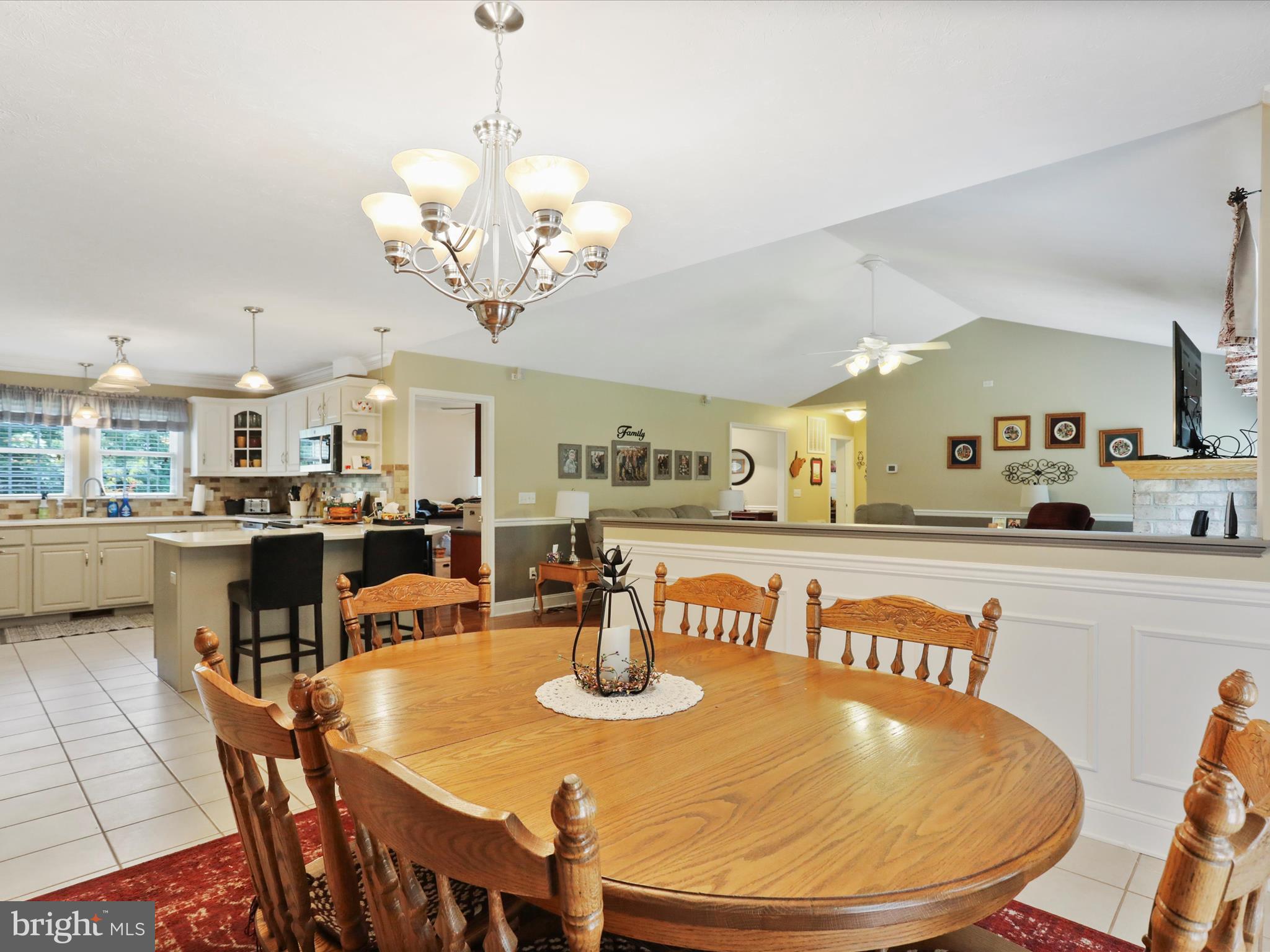 WILLOW RIDGE - Residential