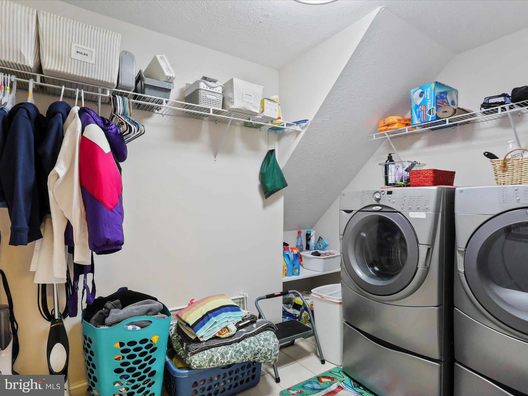 WILLOW RIDGE - Residential