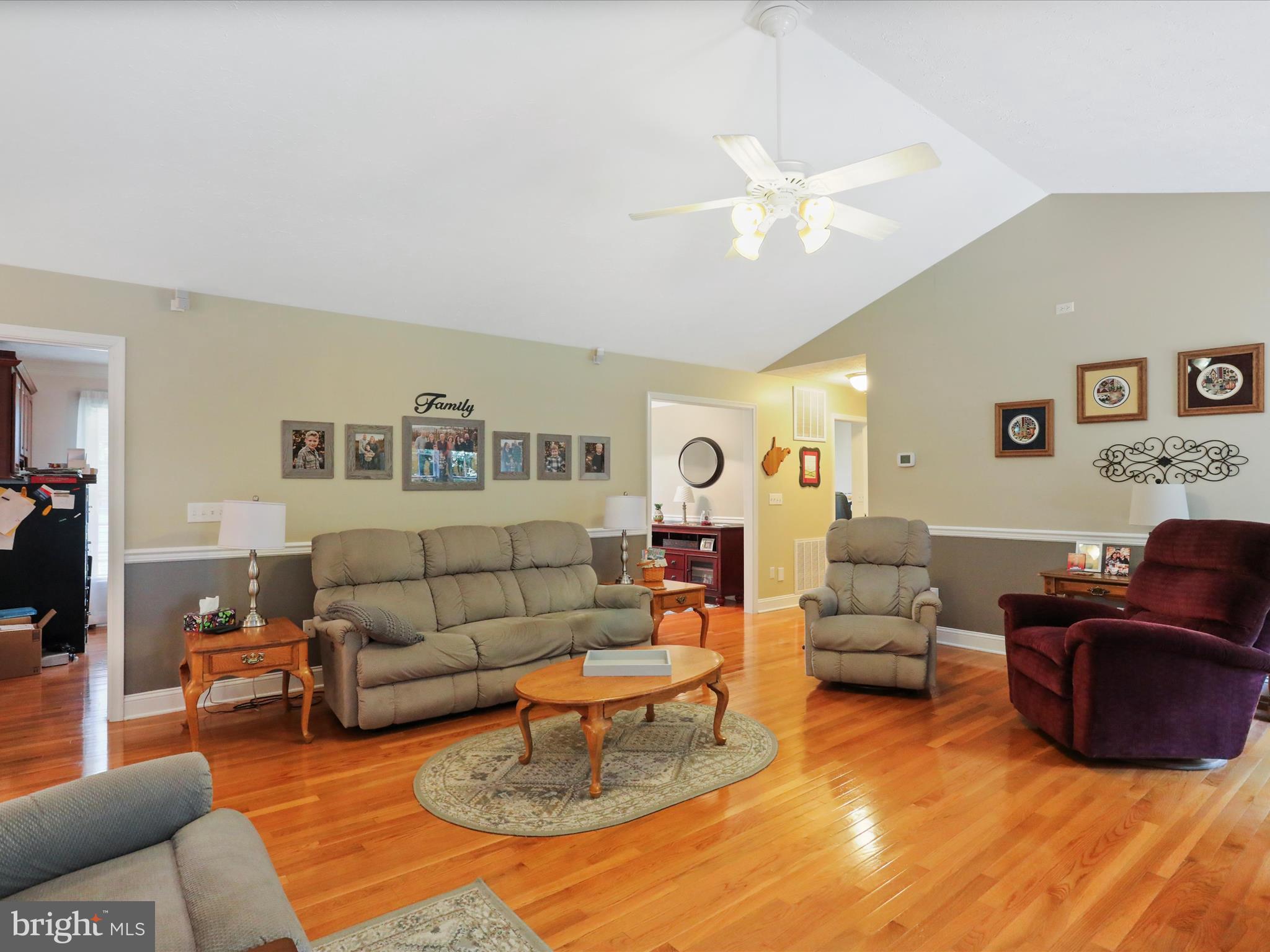 WILLOW RIDGE - Residential