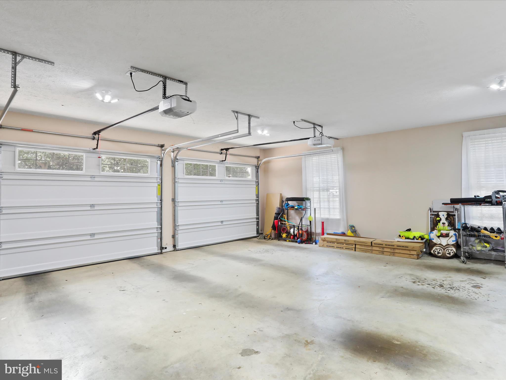 WILLOW RIDGE - Residential