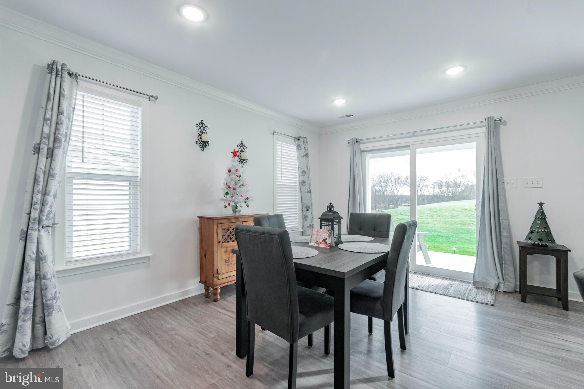 CARDINAL POINTE - Residential