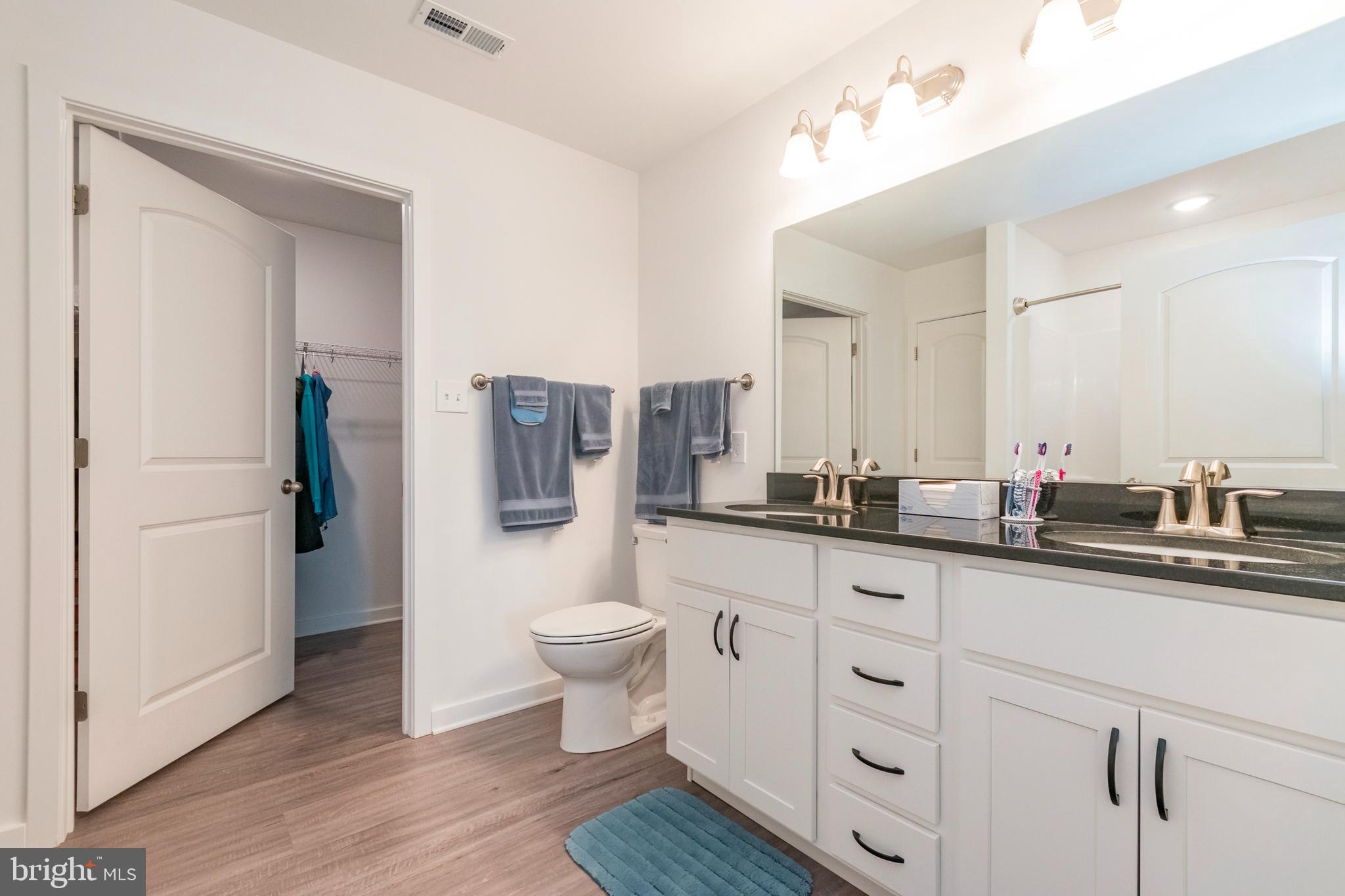 CARDINAL POINTE - Residential