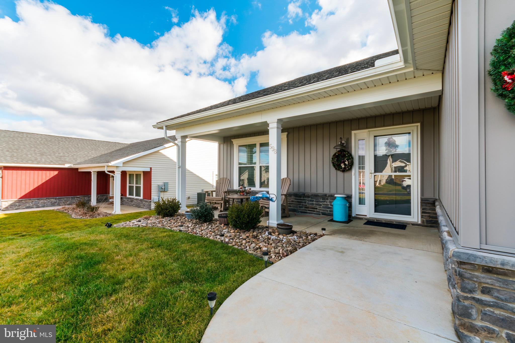 CARDINAL POINTE - Residential