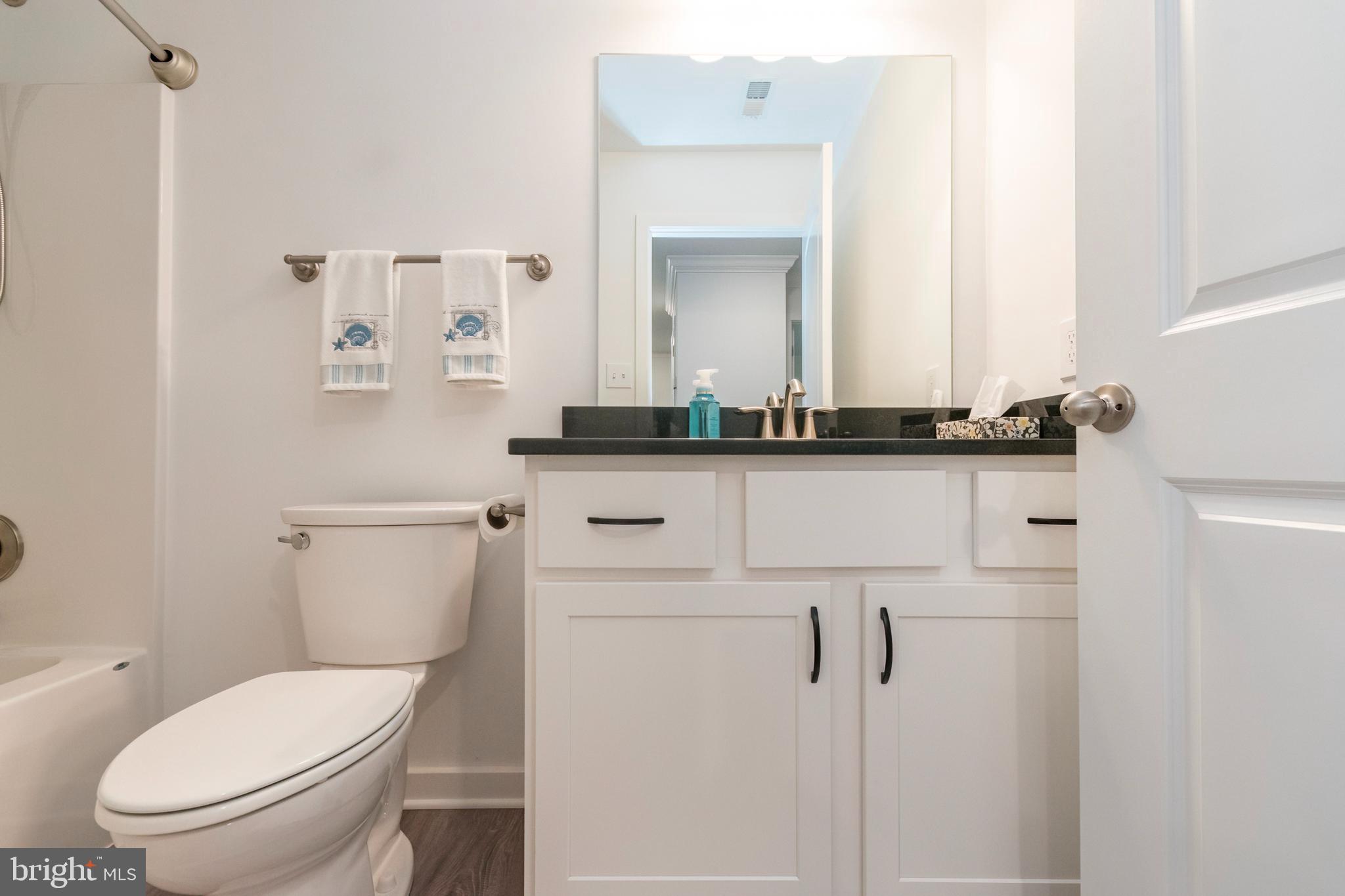 CARDINAL POINTE - Residential