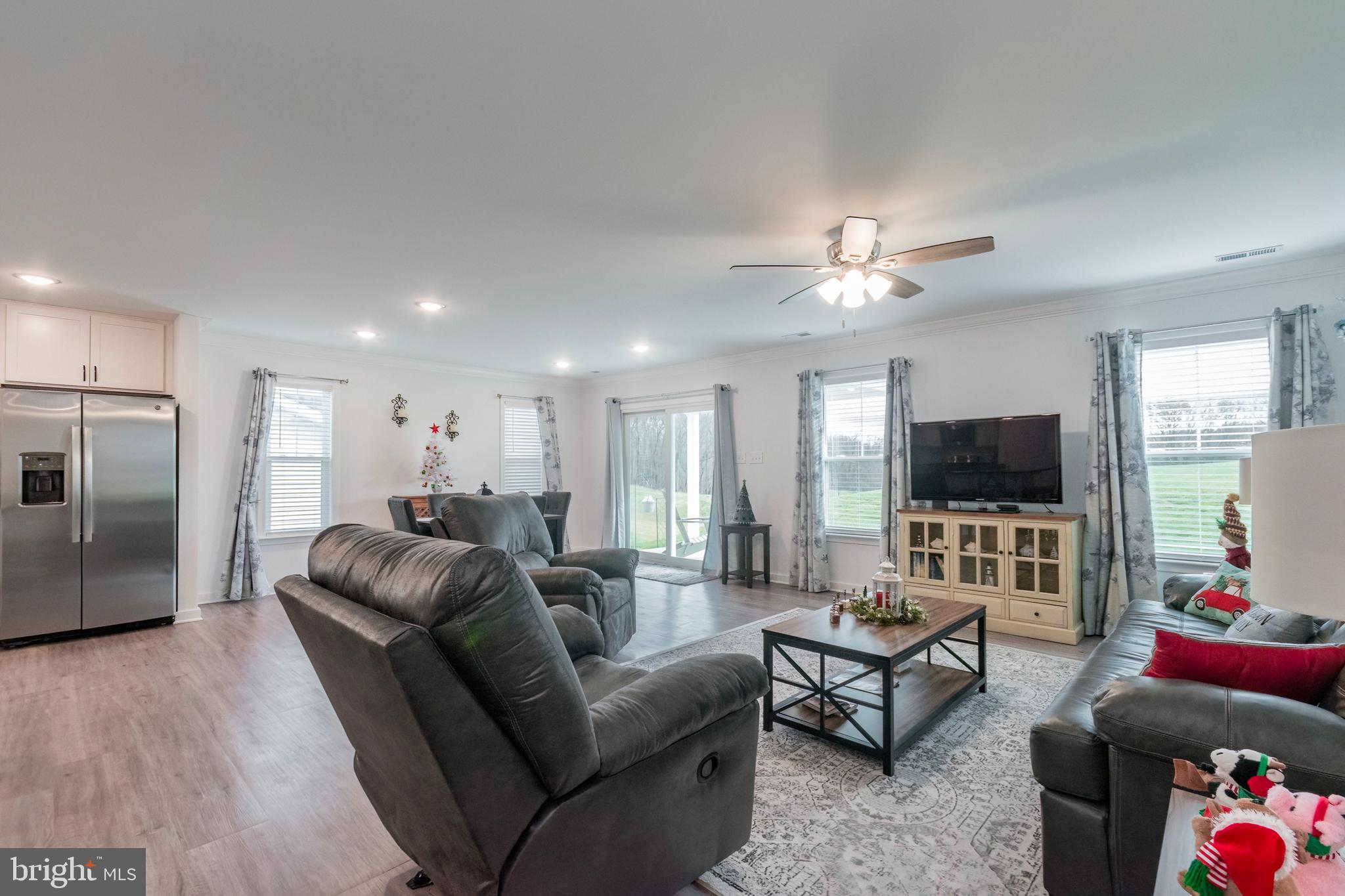 CARDINAL POINTE - Residential