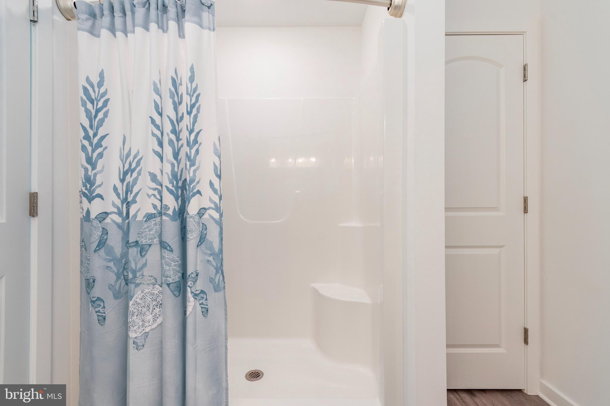 CARDINAL POINTE - Residential