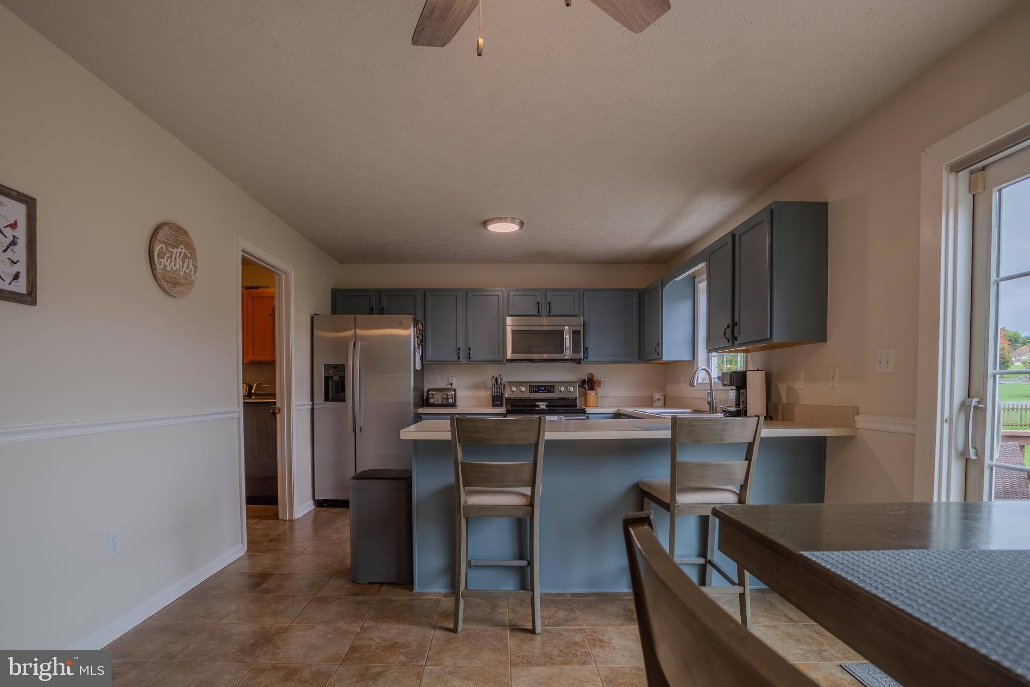 PEBBLE RIDGE - Residential