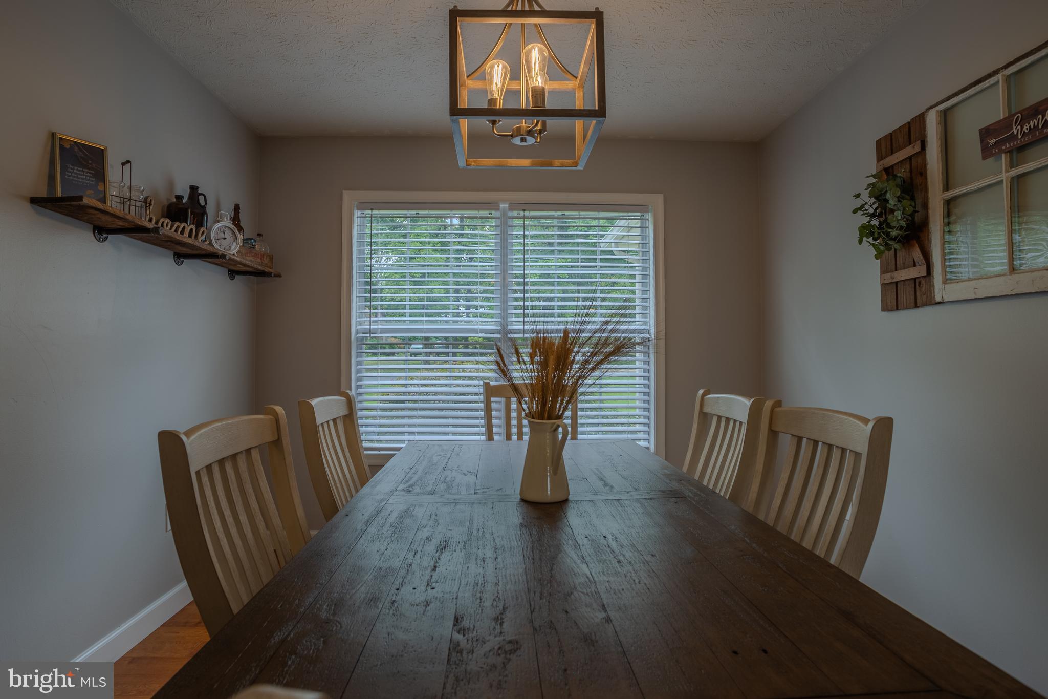 PEBBLE RIDGE - Residential