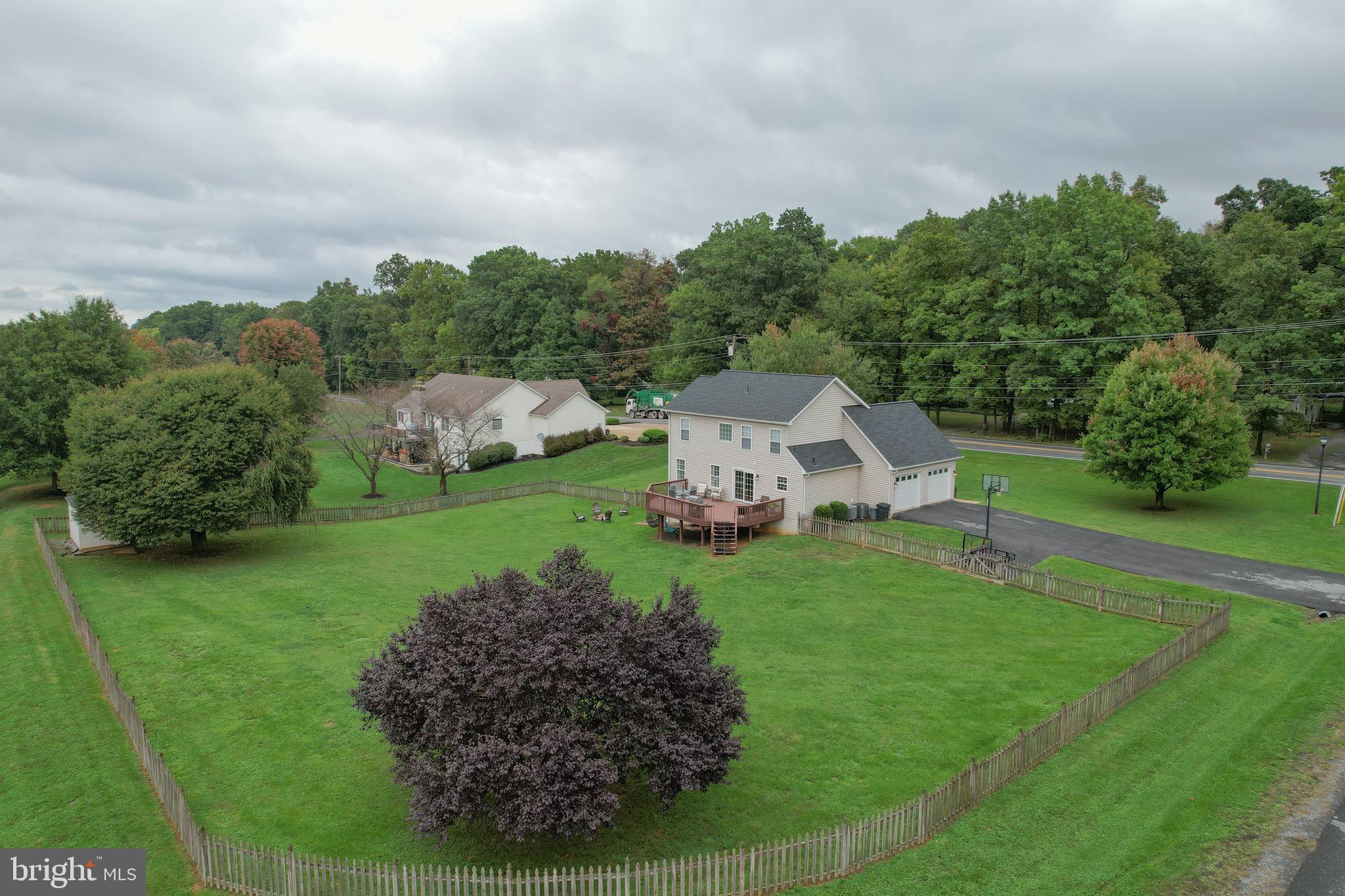 PEBBLE RIDGE - Residential