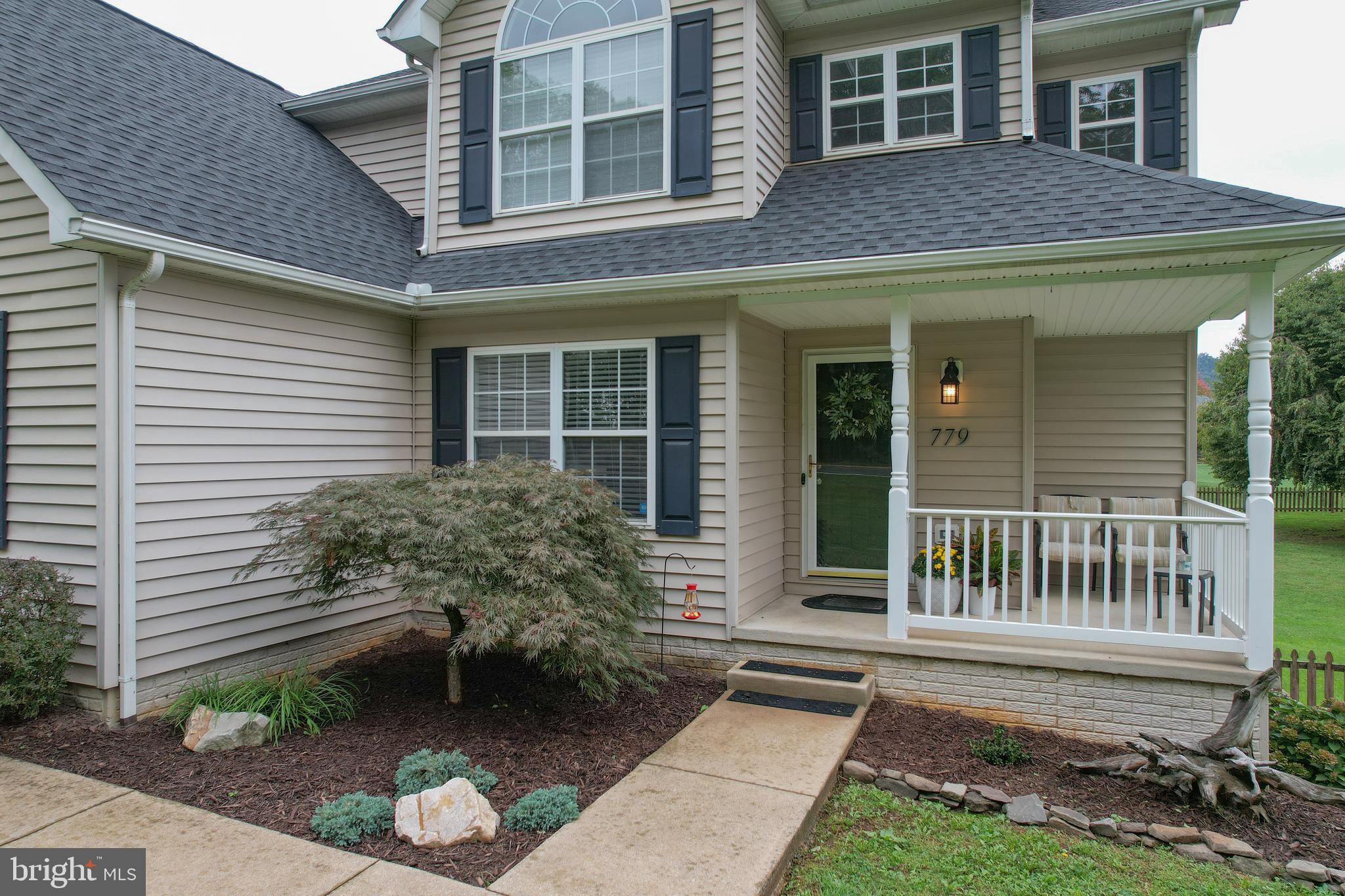 PEBBLE RIDGE - Residential