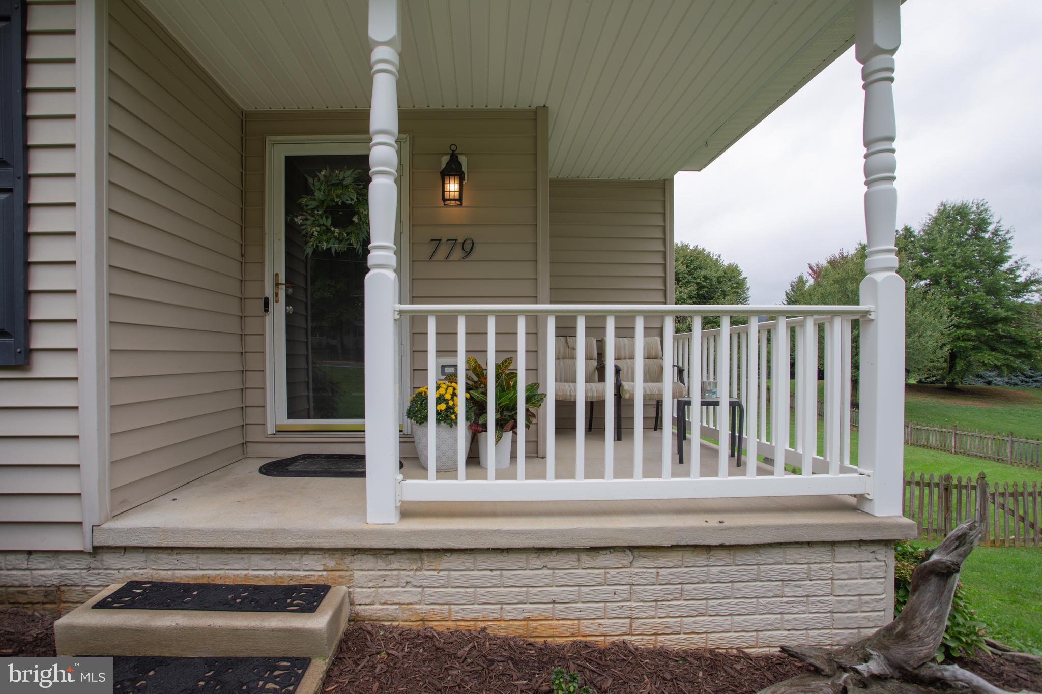 PEBBLE RIDGE - Residential