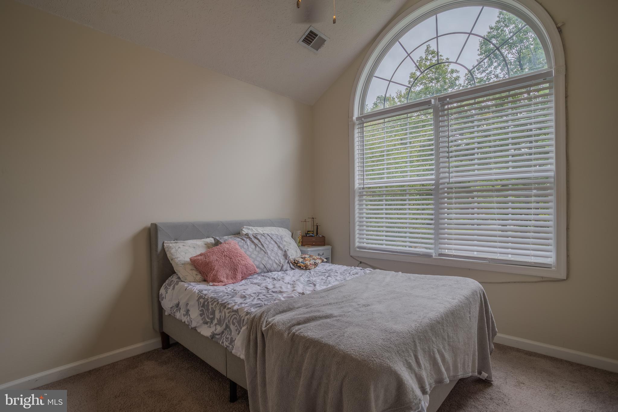 PEBBLE RIDGE - Residential