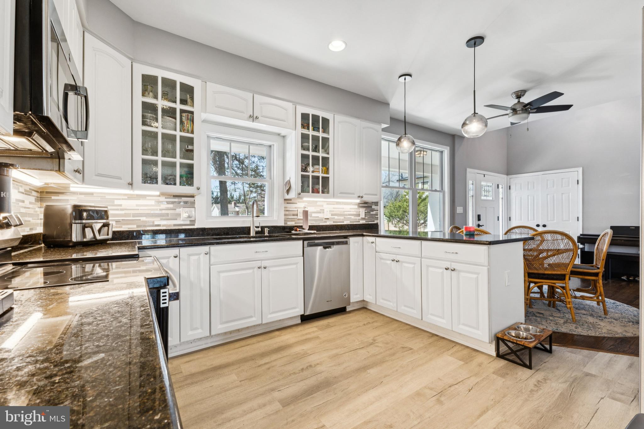 BROAD RUN FARMS - Residential