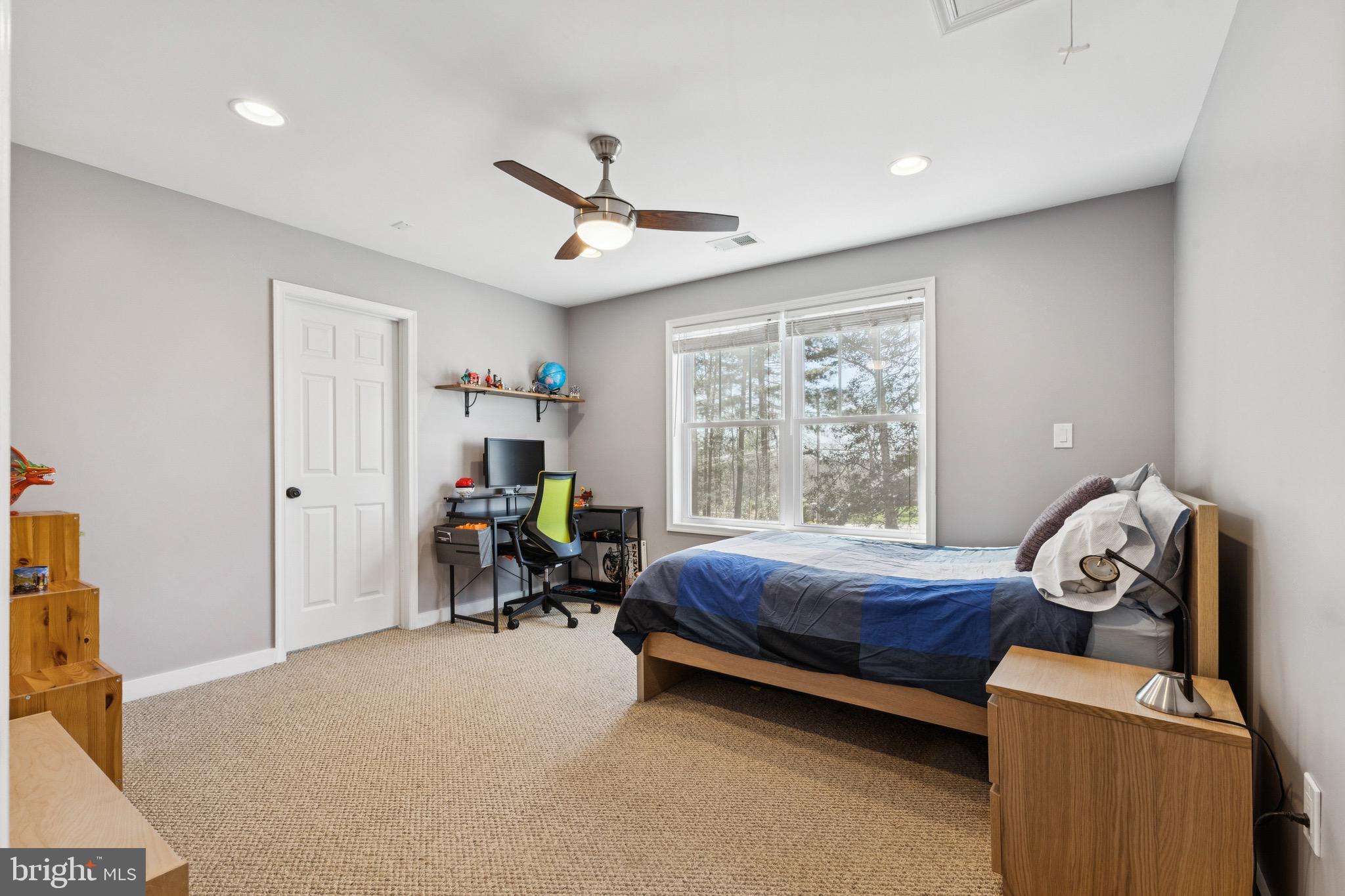 BROAD RUN FARMS - Residential