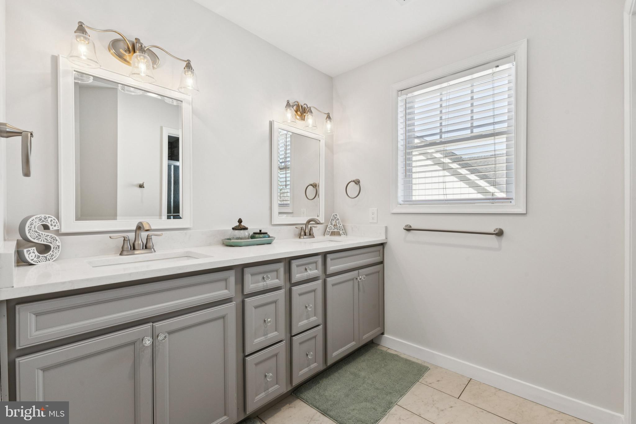 BROAD RUN FARMS - Residential