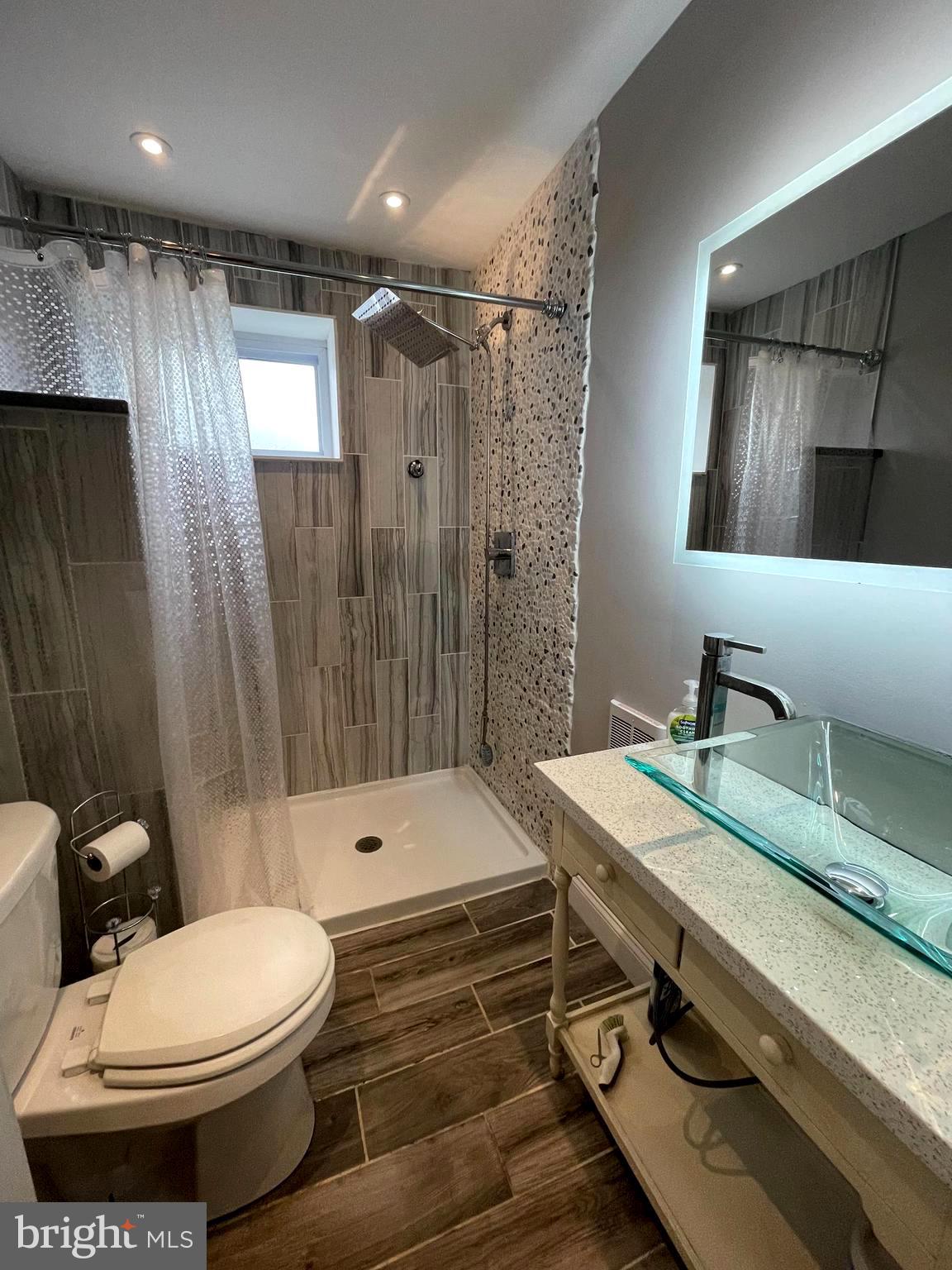 TACONY - Residential