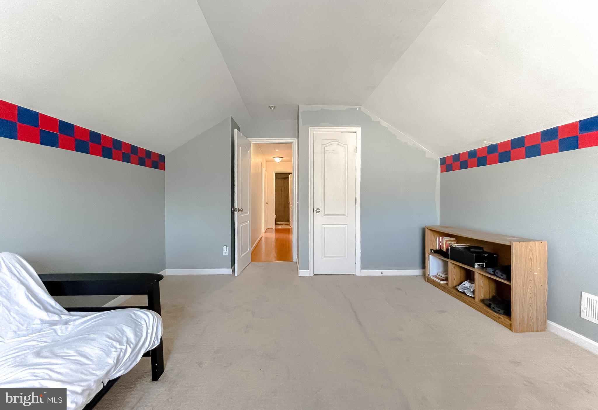 KINGSVIEW SUB - Residential