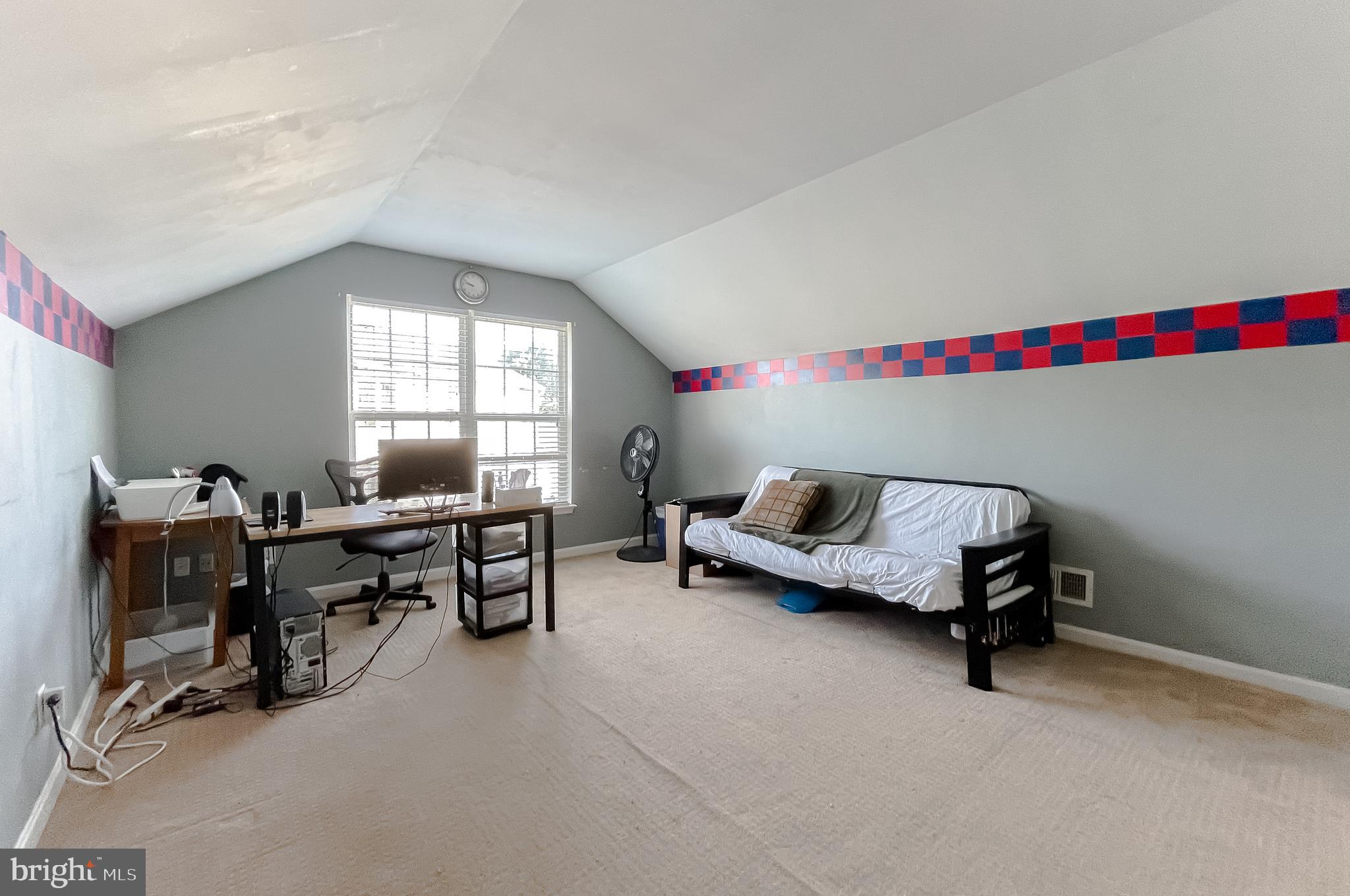 KINGSVIEW SUB - Residential