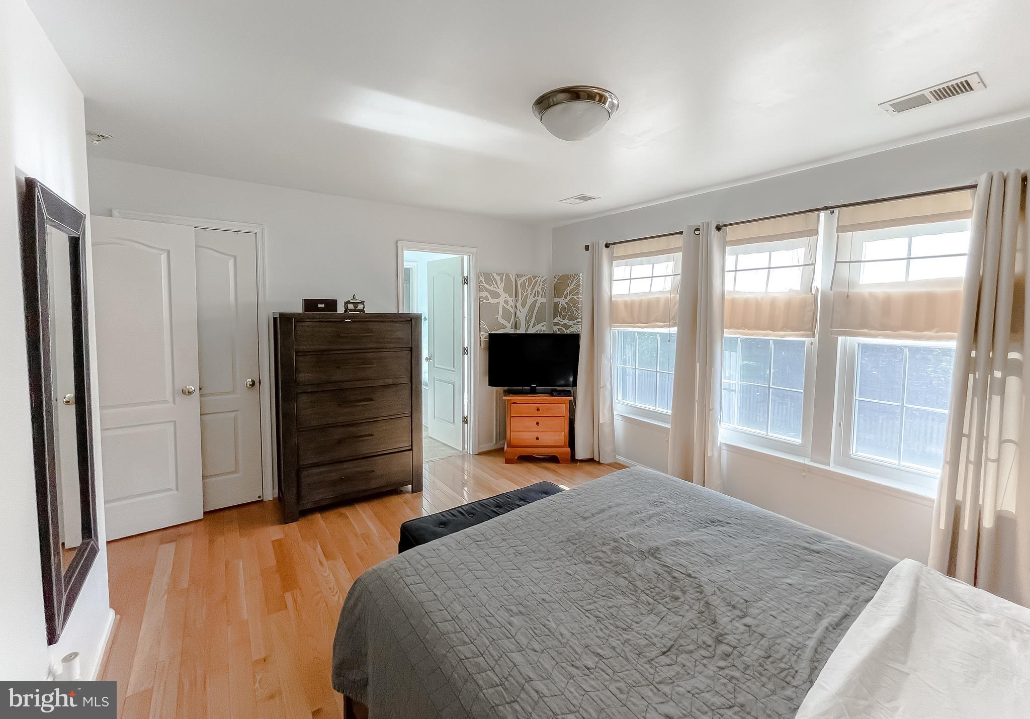 KINGSVIEW SUB - Residential