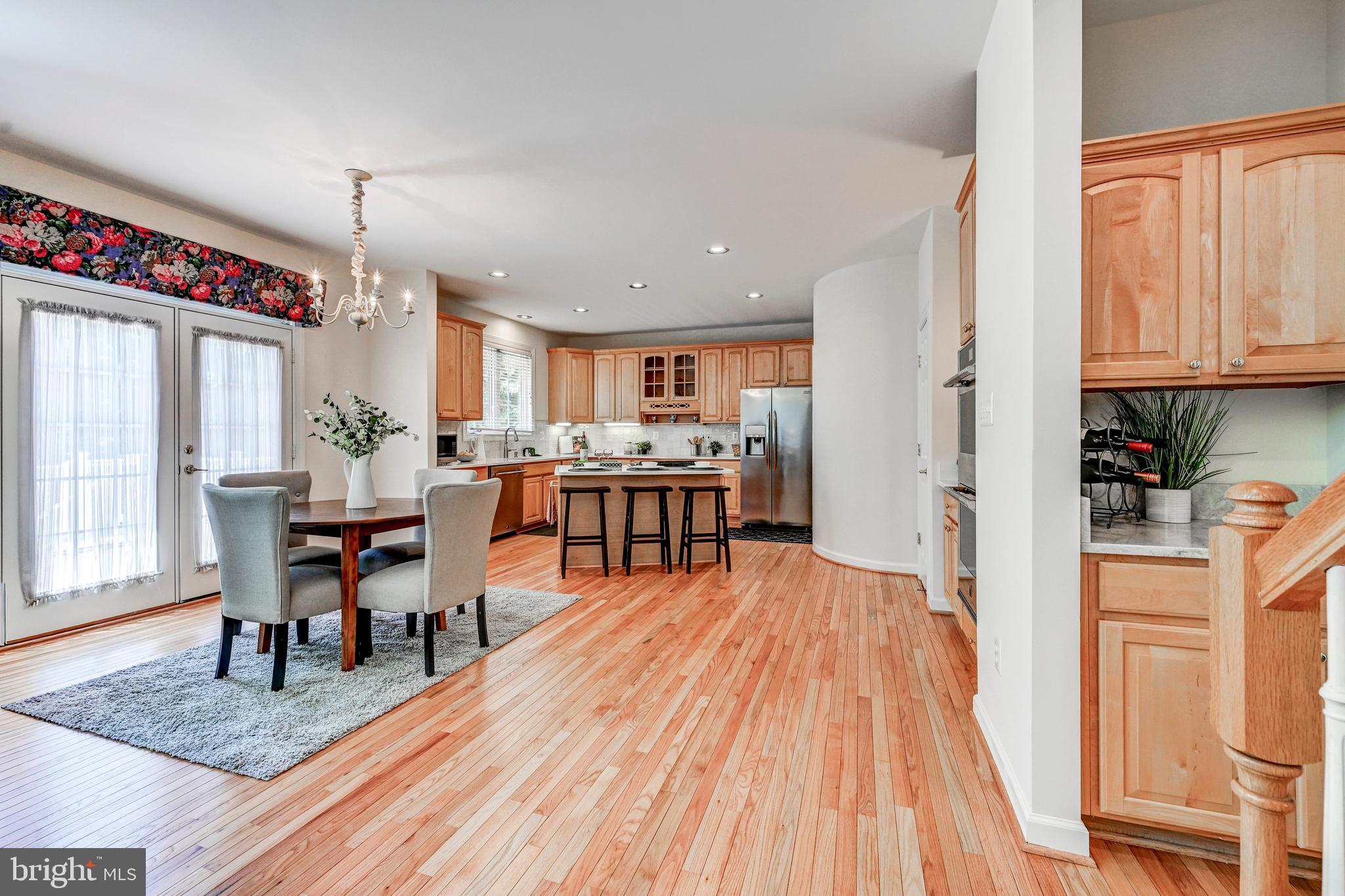 GROVEMONT - Residential