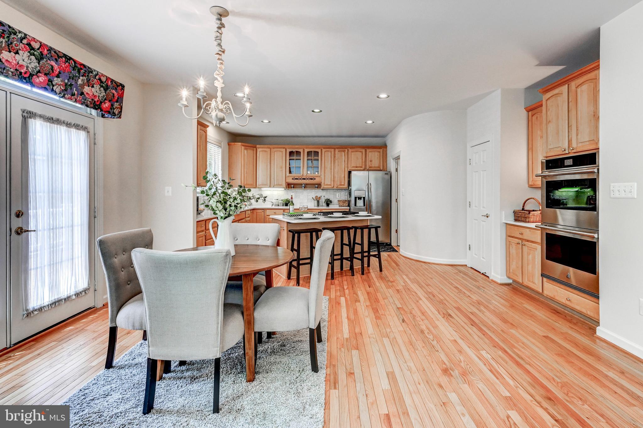 GROVEMONT - Residential
