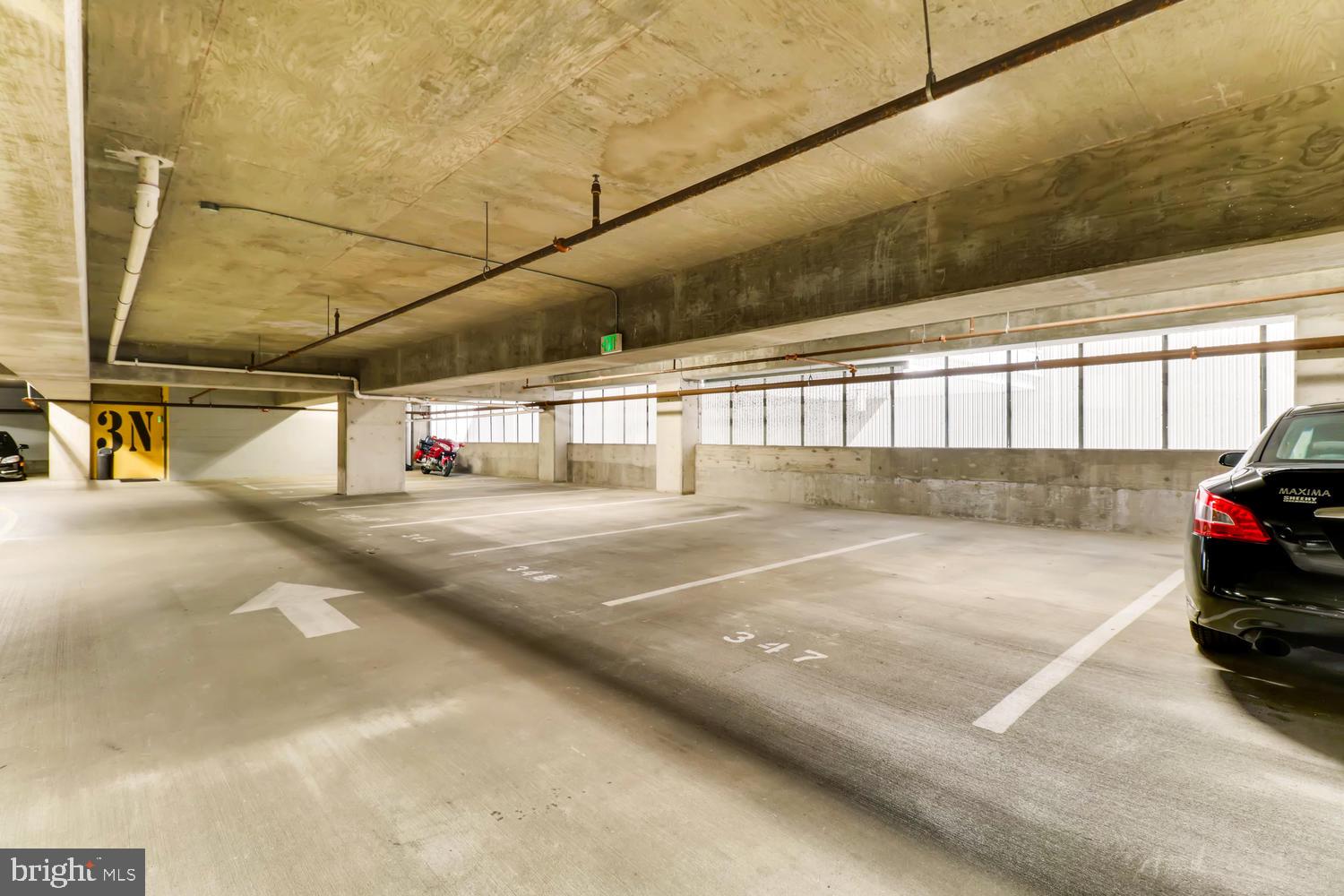 LOCUST POINT - Residential