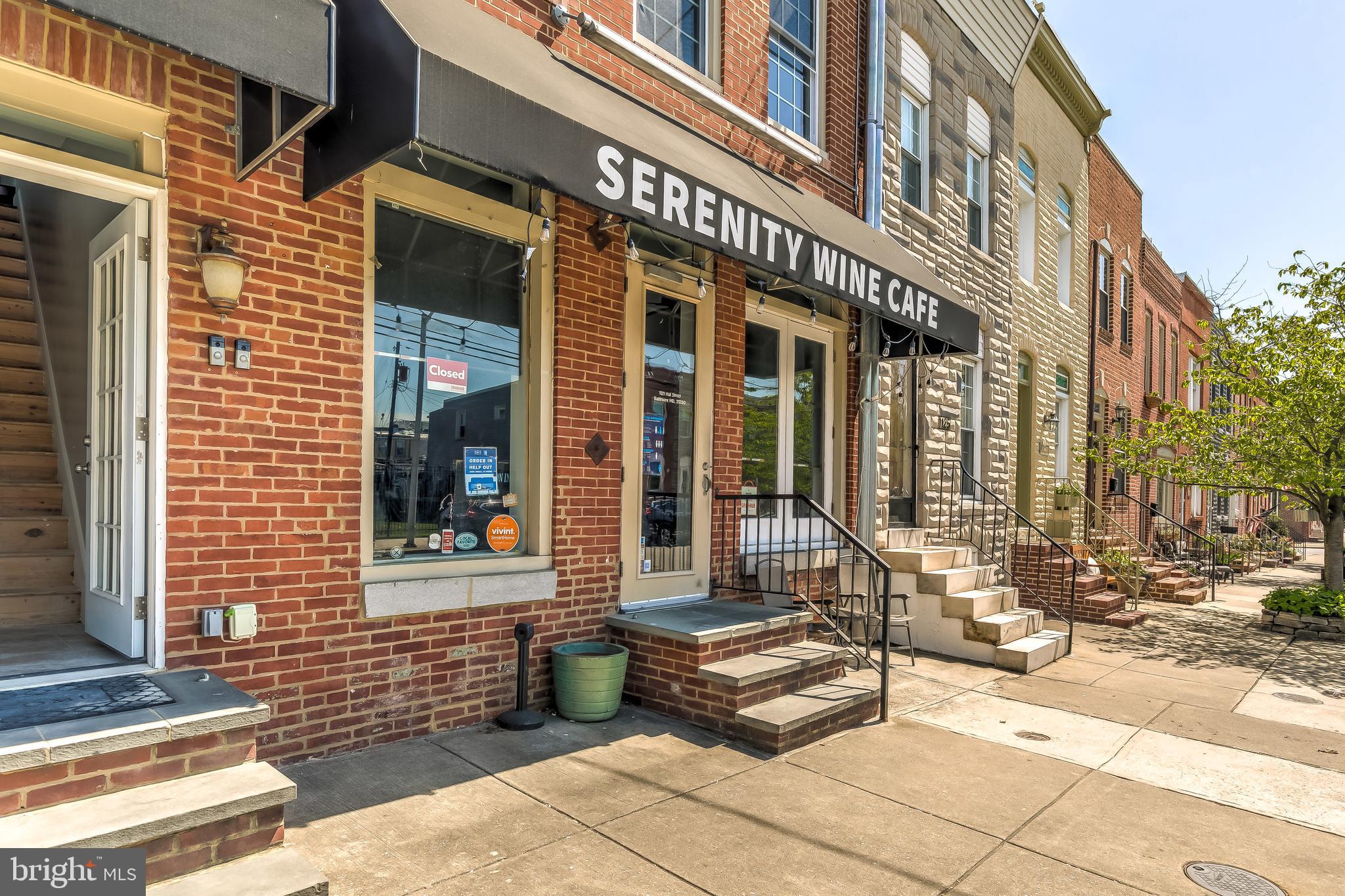 LOCUST POINT - Residential