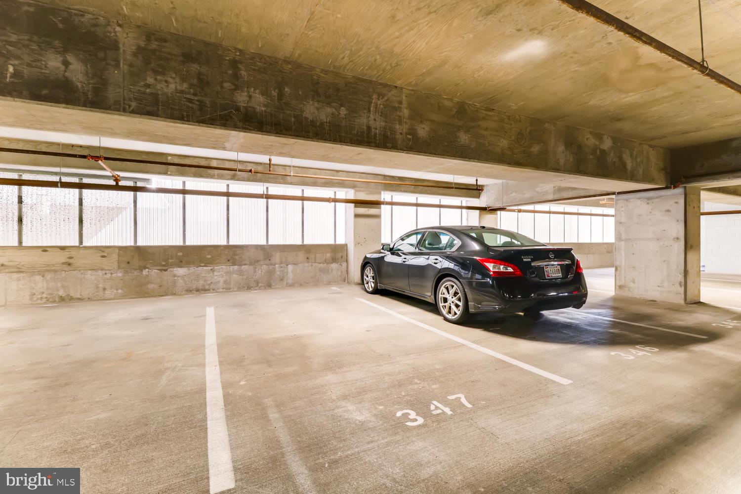 LOCUST POINT - Residential