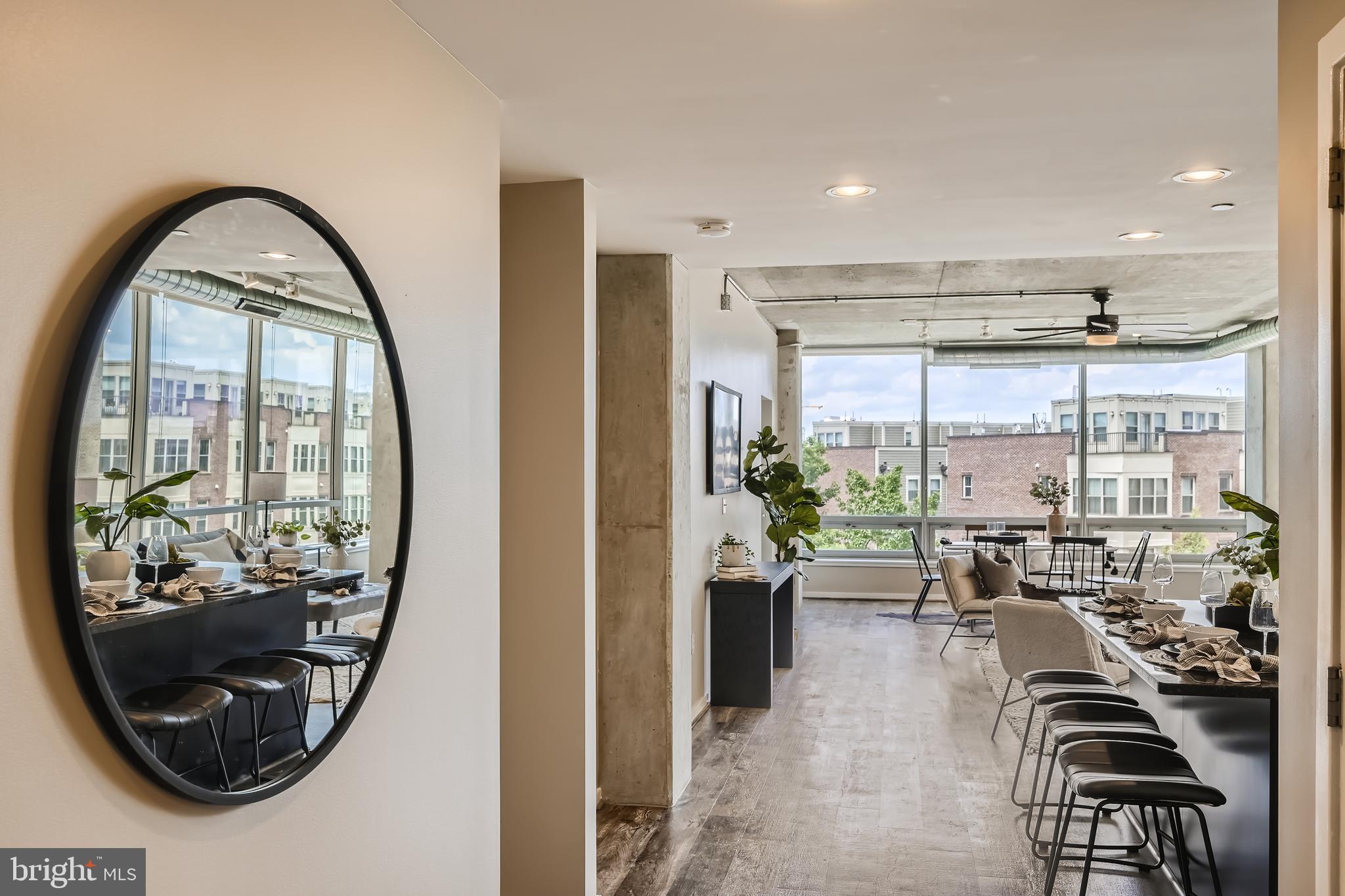 LOCUST POINT - Residential