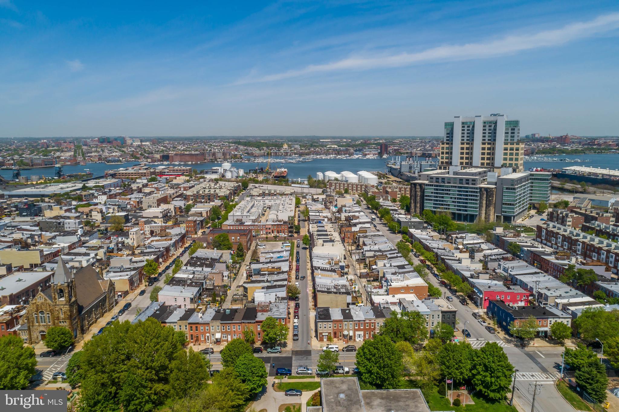 LOCUST POINT - Residential