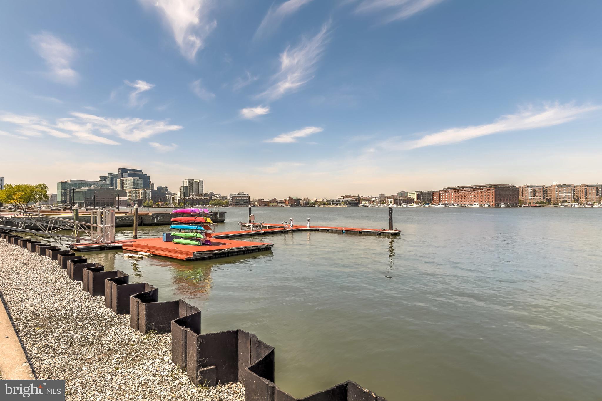 LOCUST POINT - Residential