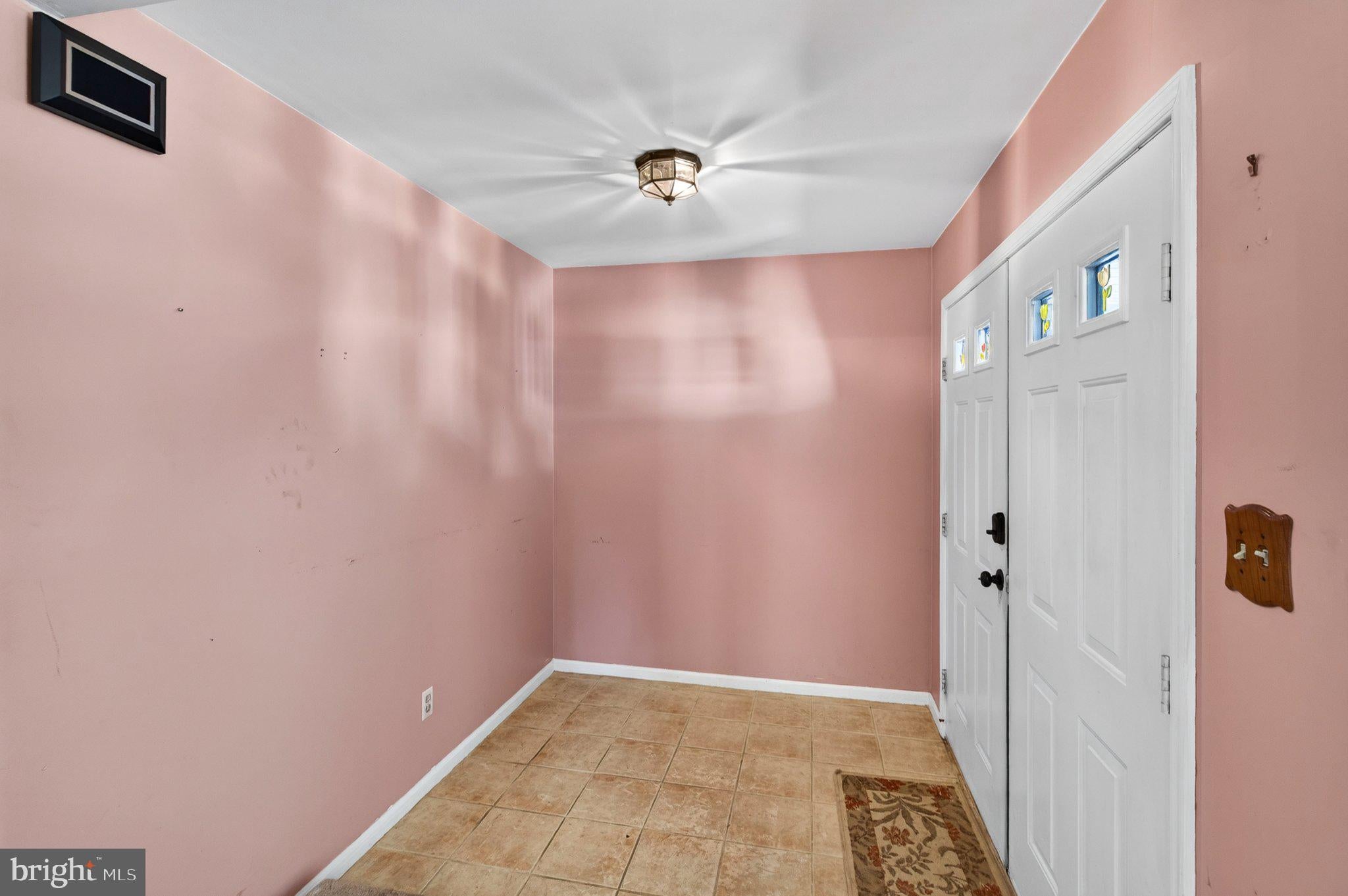 103 WYNNEWOOD DRIVE