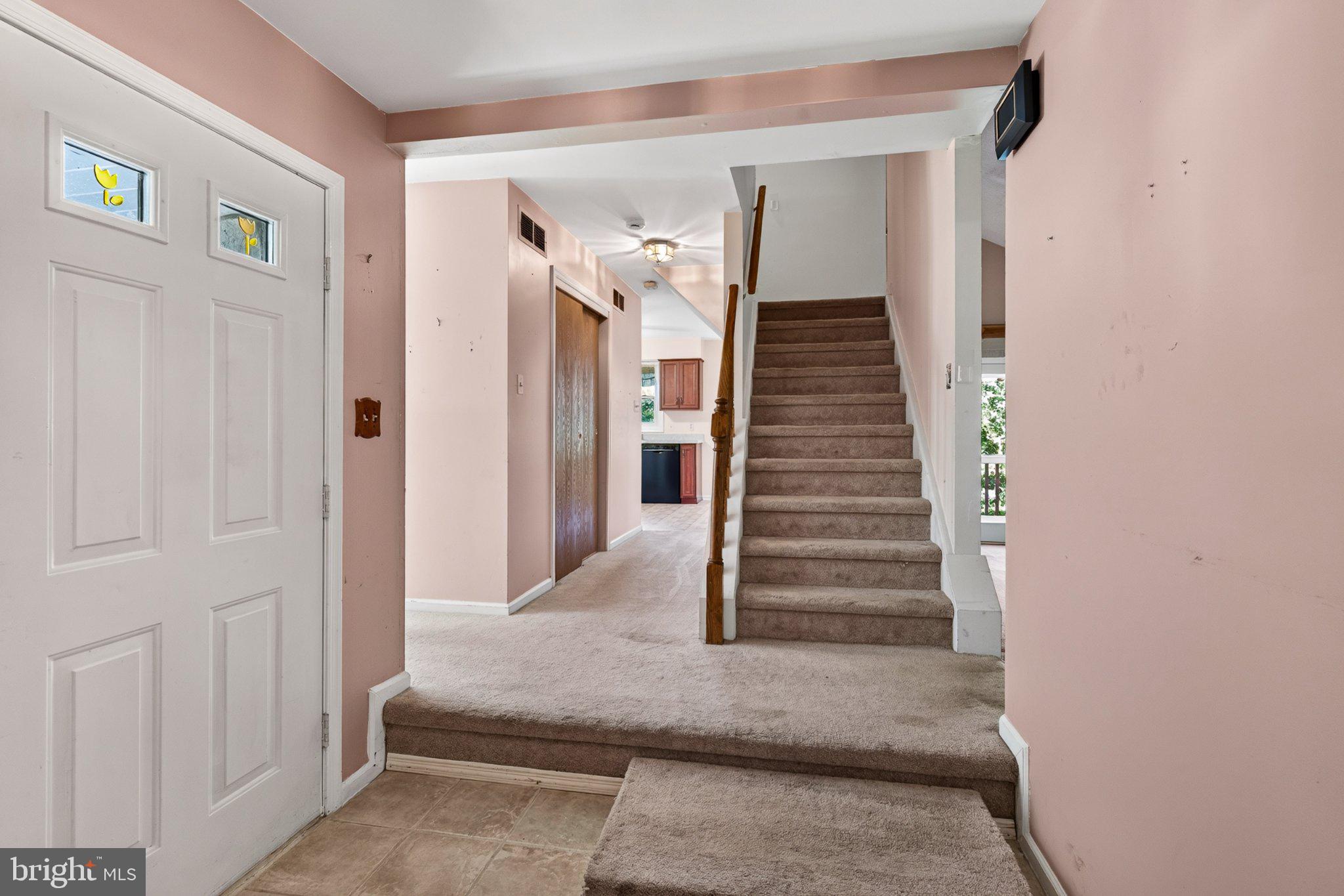 103 WYNNEWOOD DRIVE