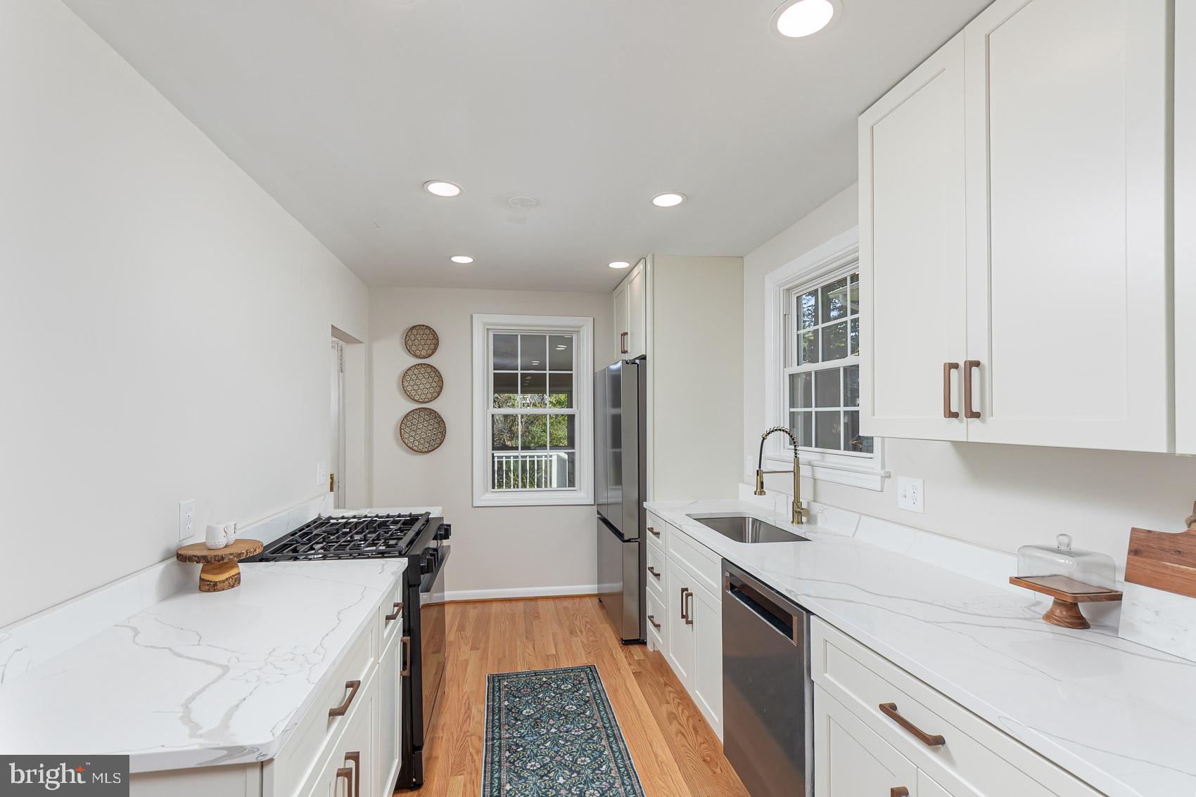 WEST TOWSON - Residential