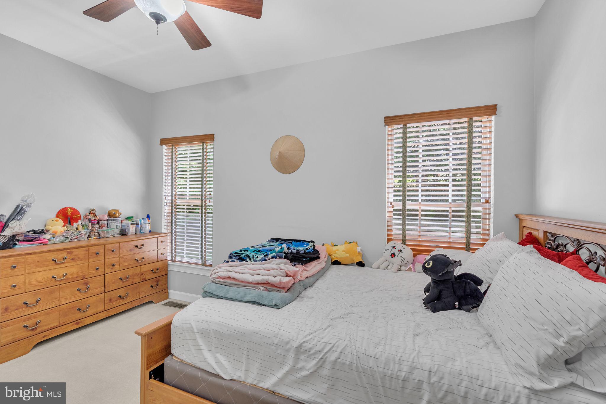 LAURENWOOD ESTATES - Residential
