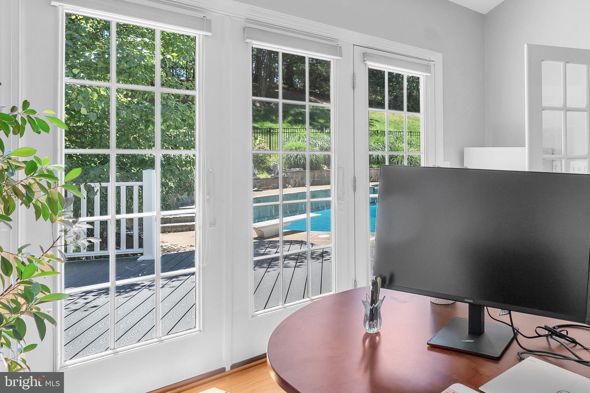 LAURENWOOD ESTATES - Residential