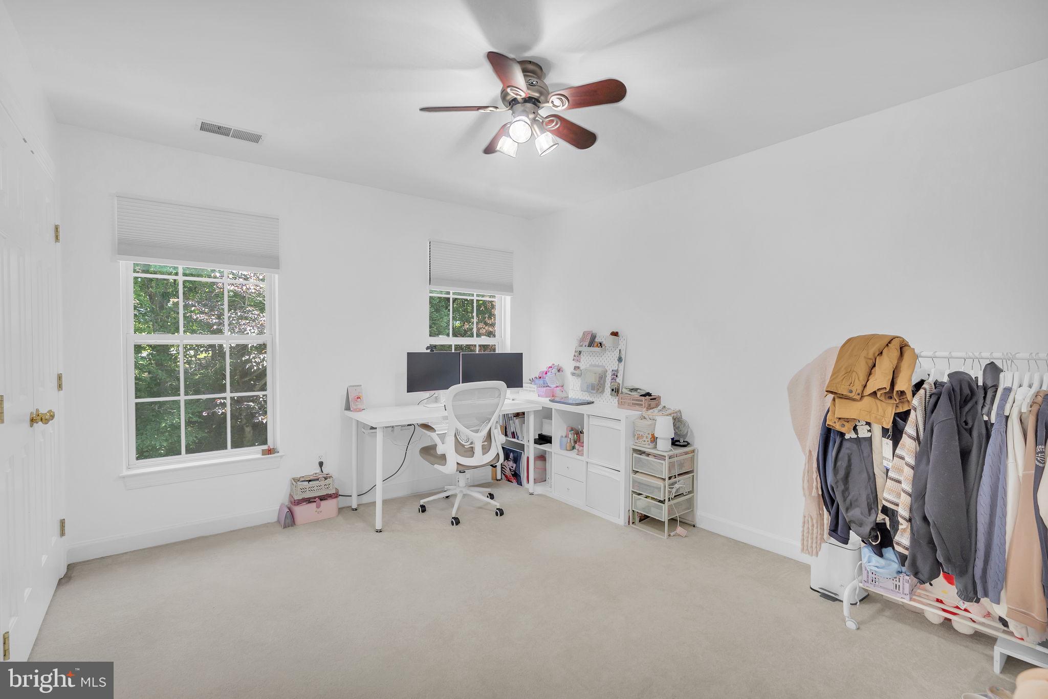 LAURENWOOD ESTATES - Residential