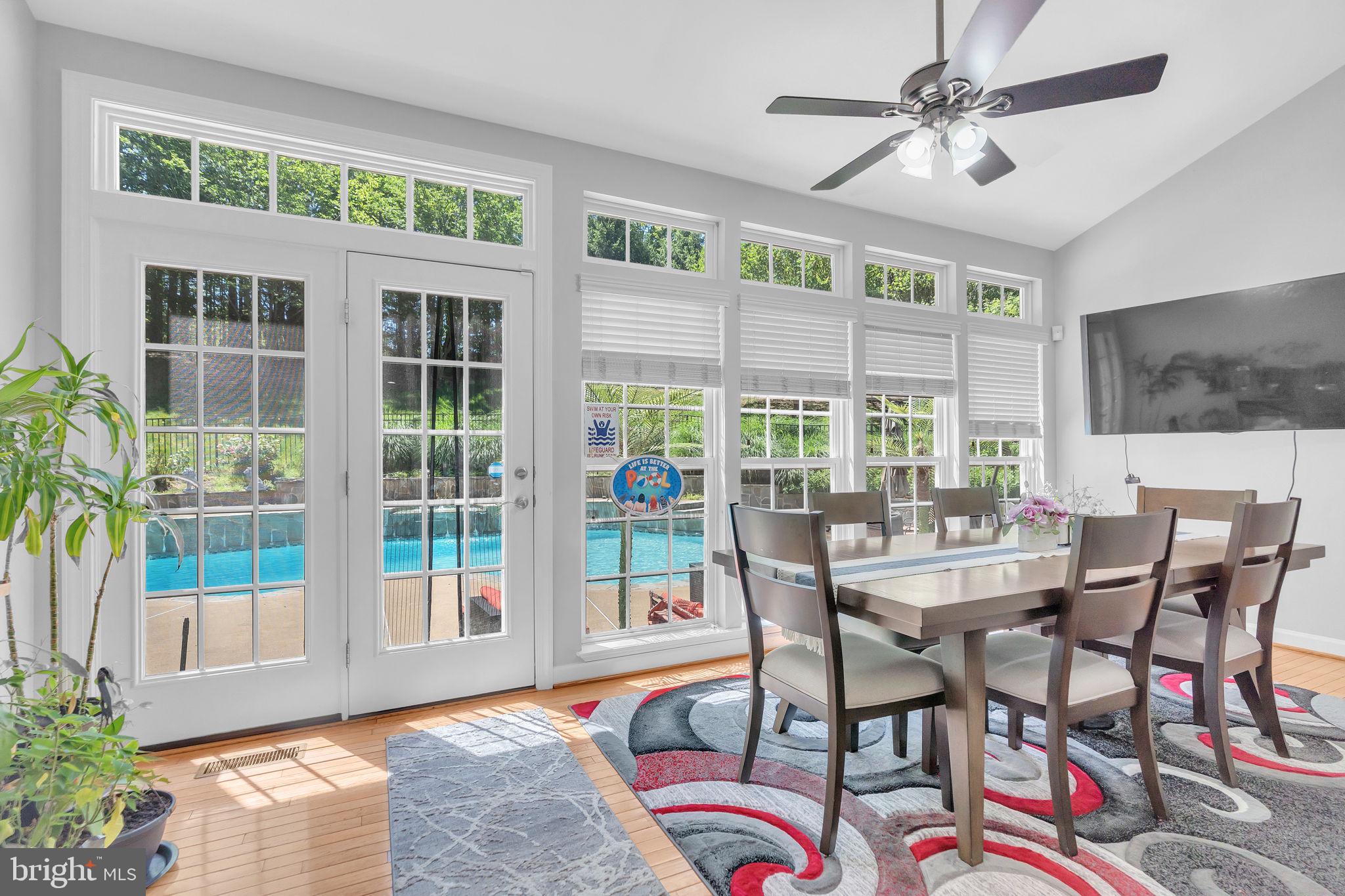 LAURENWOOD ESTATES - Residential