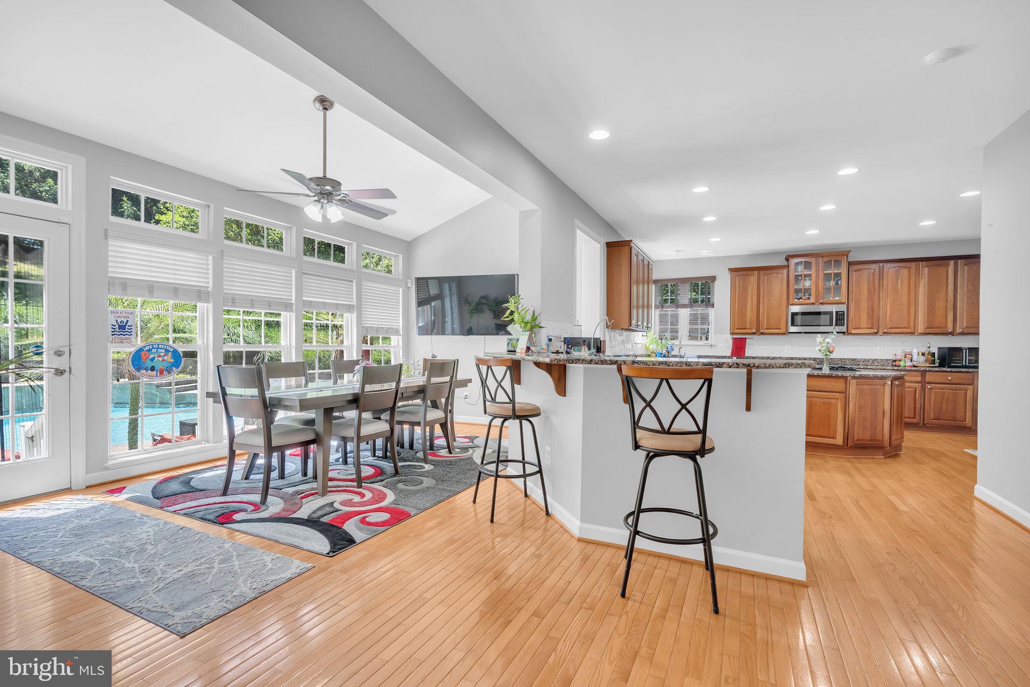 LAURENWOOD ESTATES - Residential