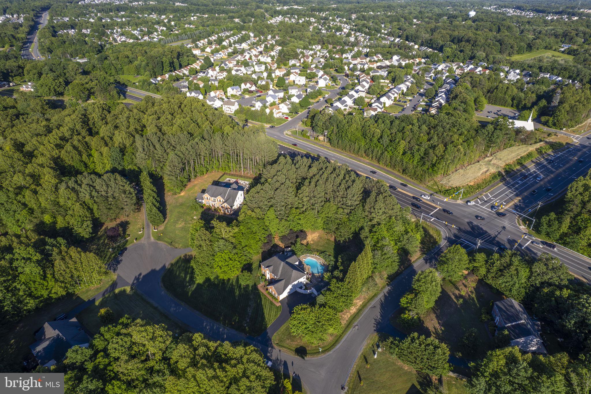 LAURENWOOD ESTATES - Residential