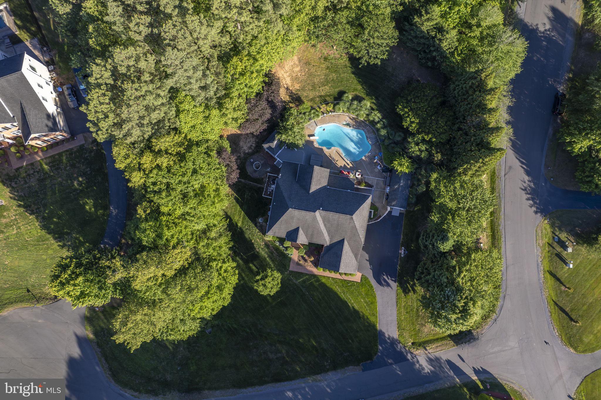 LAURENWOOD ESTATES - Residential