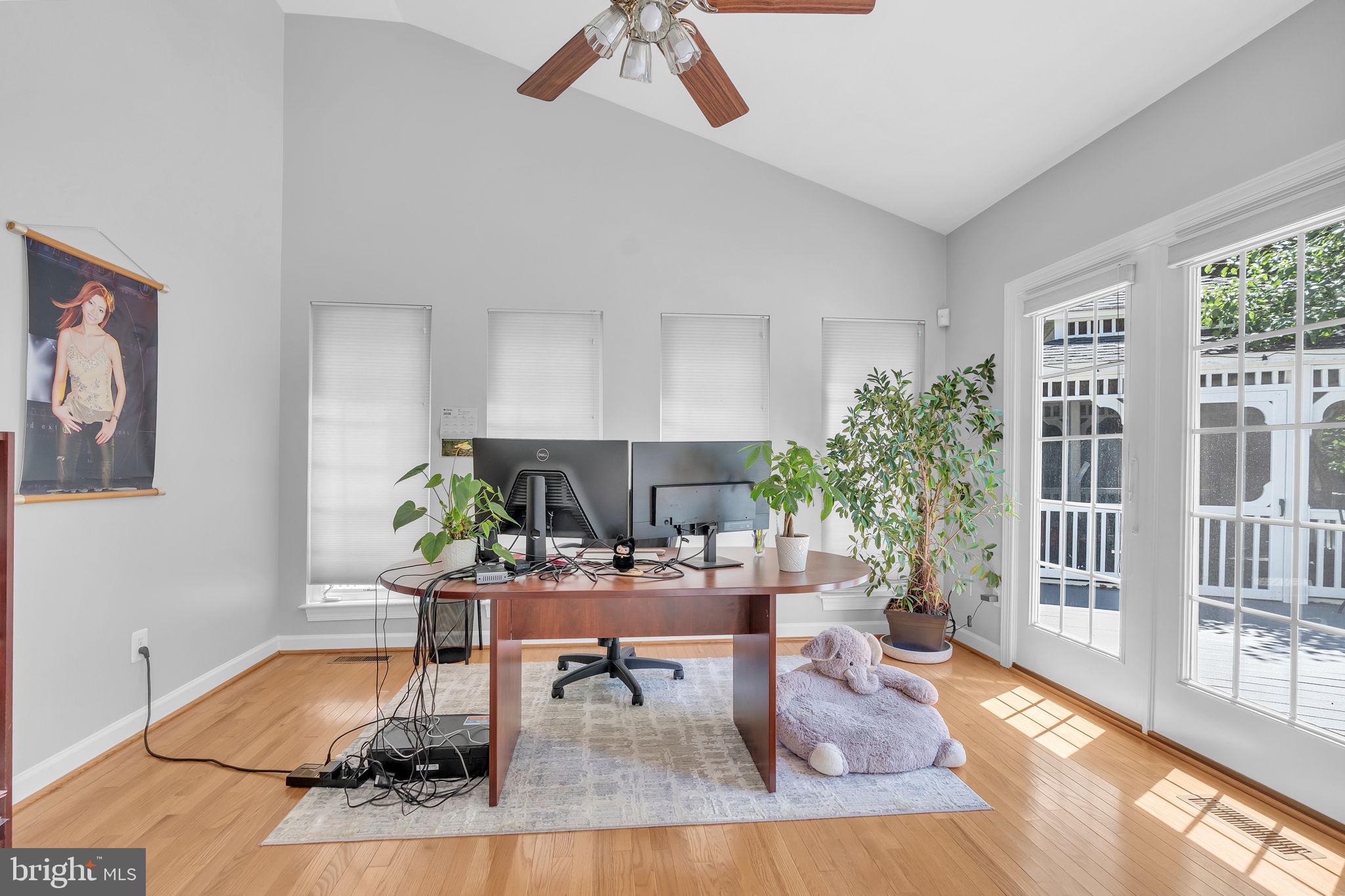 LAURENWOOD ESTATES - Residential