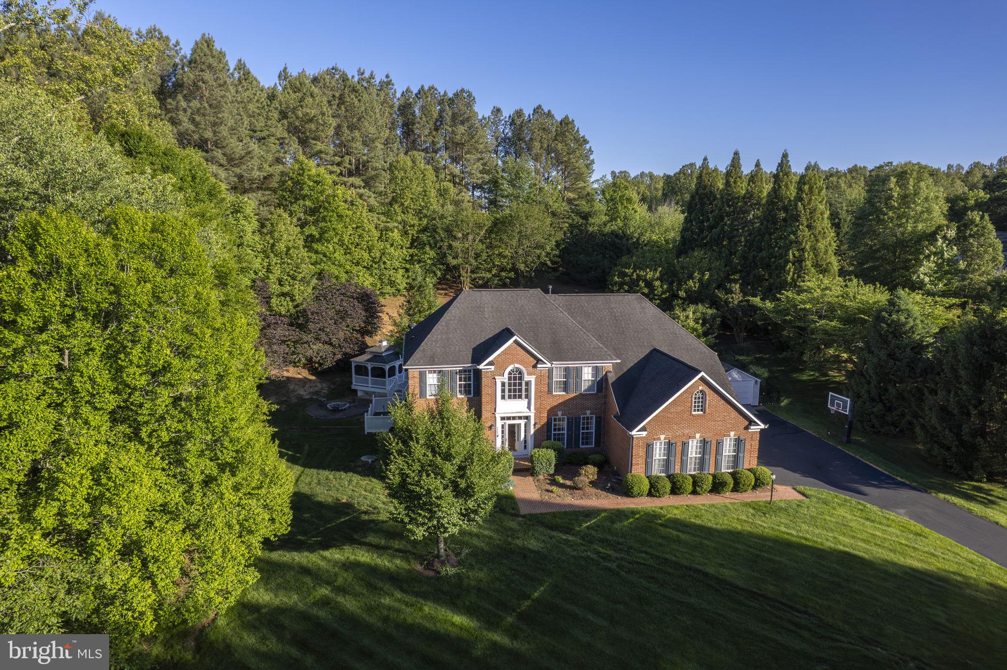 LAURENWOOD ESTATES - Residential